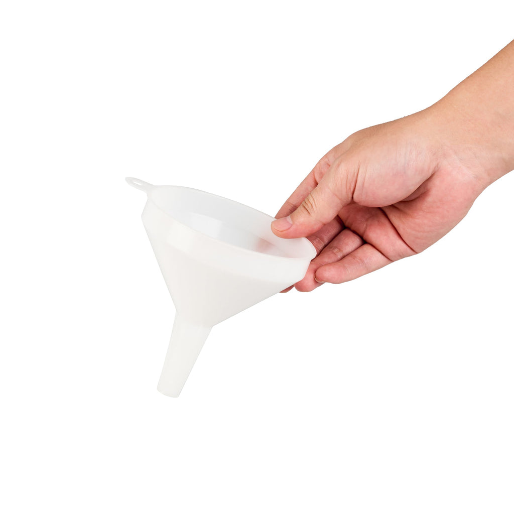 Met Lux 8 oz White Plastic Funnel - 4 3/4" x 4" x 4 1/2" - 1 count box