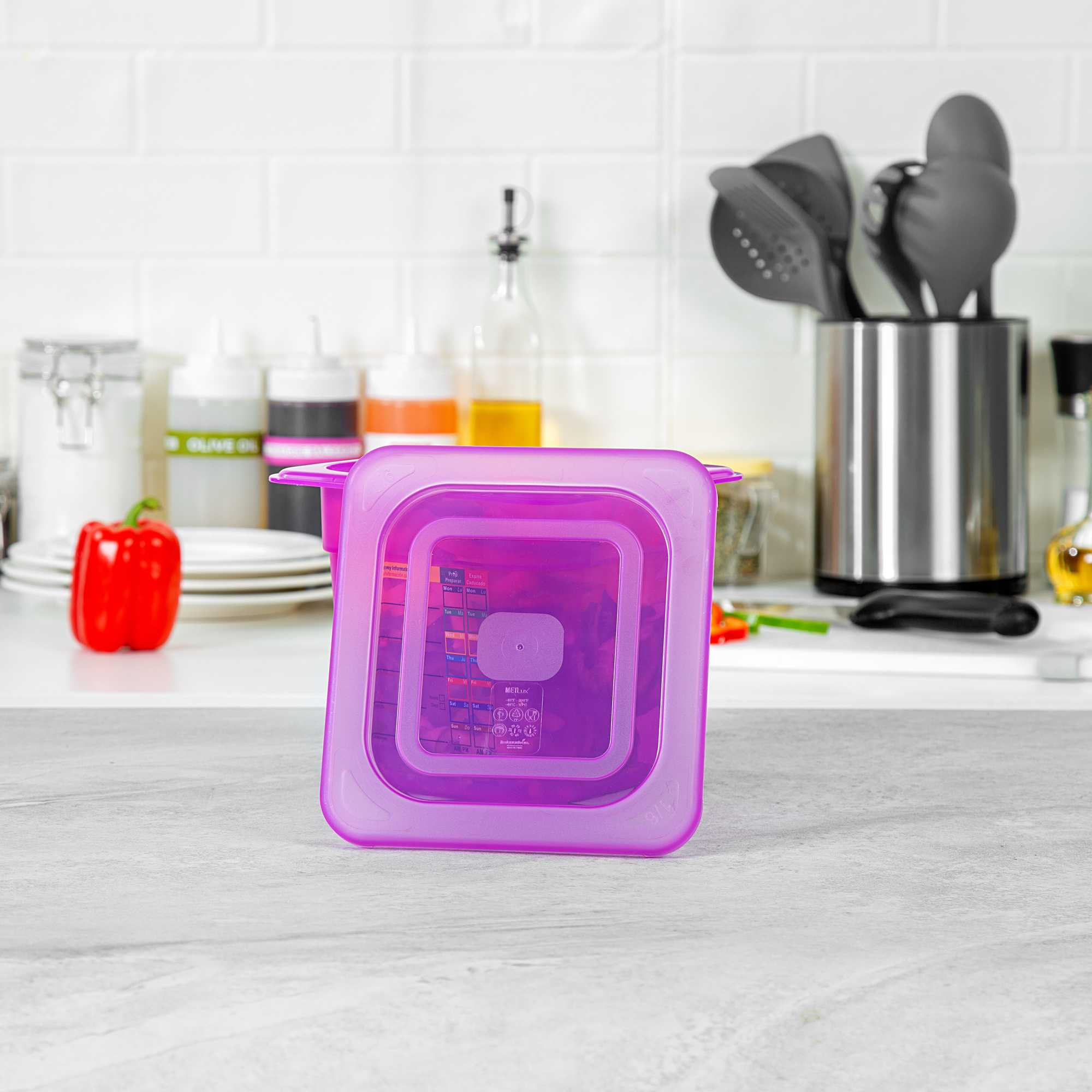 Met Lux Purple Allergen-Free Polypropylene Lid - Fits 1/6 Size Food Pan - 1 count box
