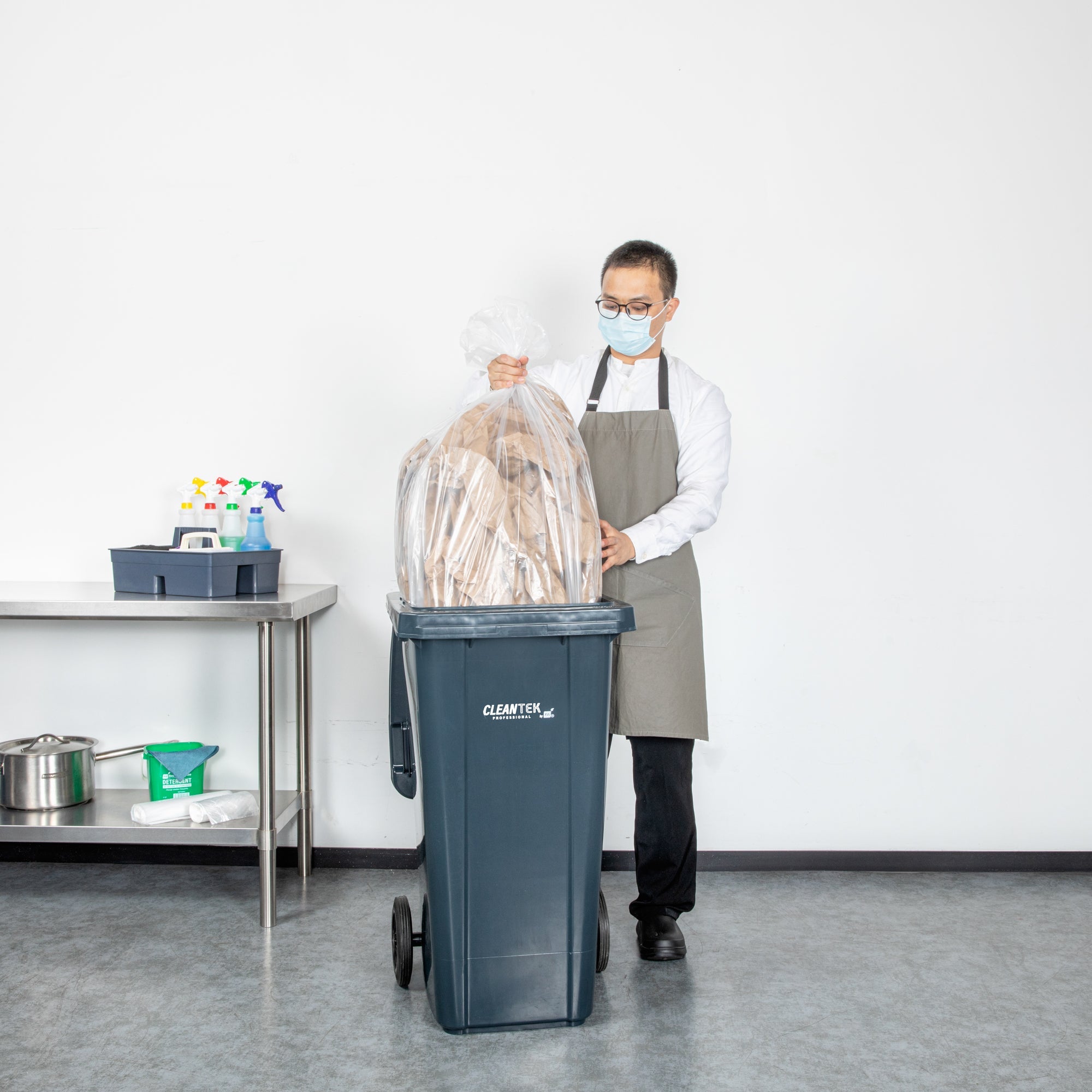 RW Clean 45 gal Clear Plastic Trash Can Liner - Heavy-Duty, 1.5 mil - 40" x 46" - 100 count box