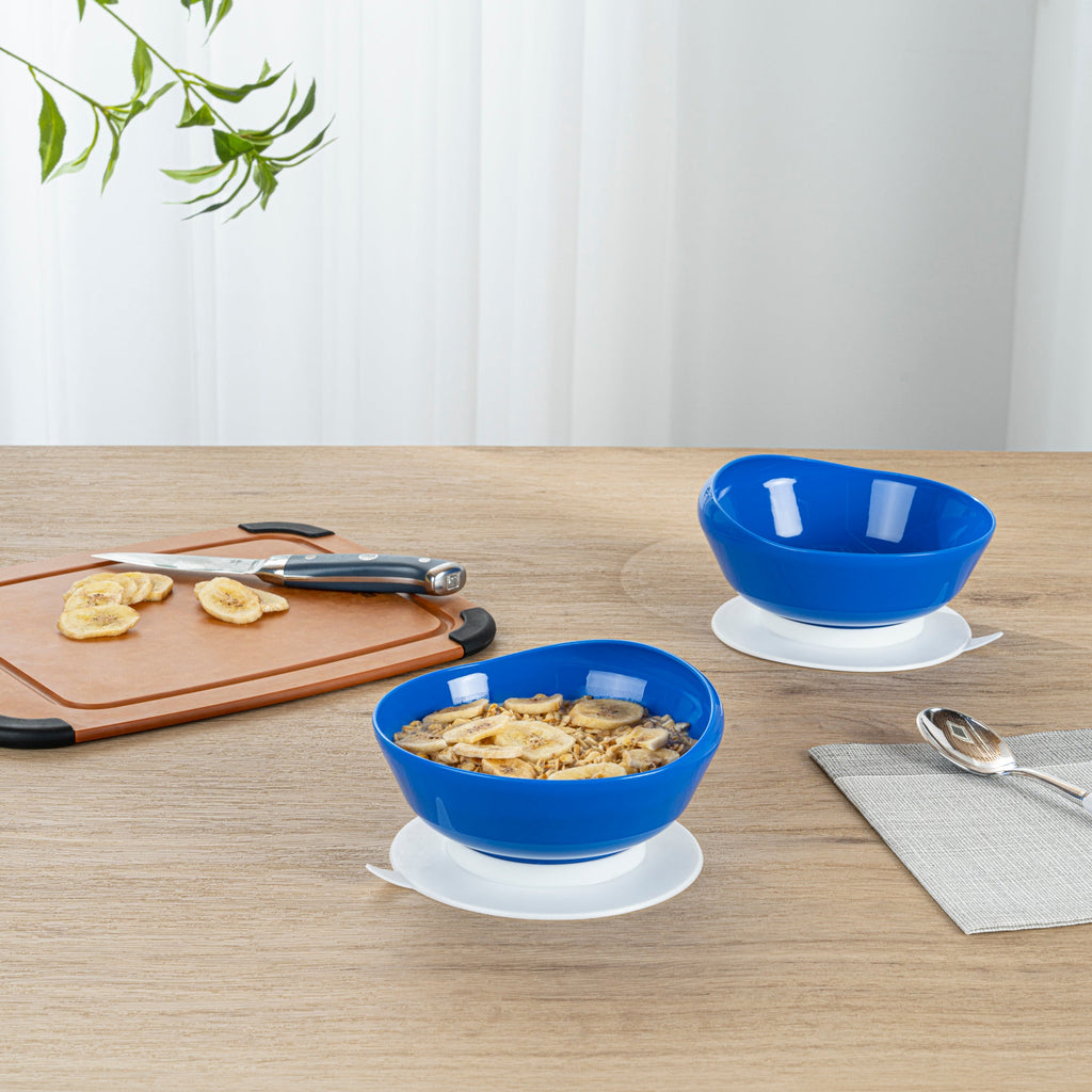 Adapt Tek 19 oz Round Blue Plastic Scoop Bowl - Spillproof, with Suction Base - 5 3/4" x 5 3/4" x 3" - 20 count box