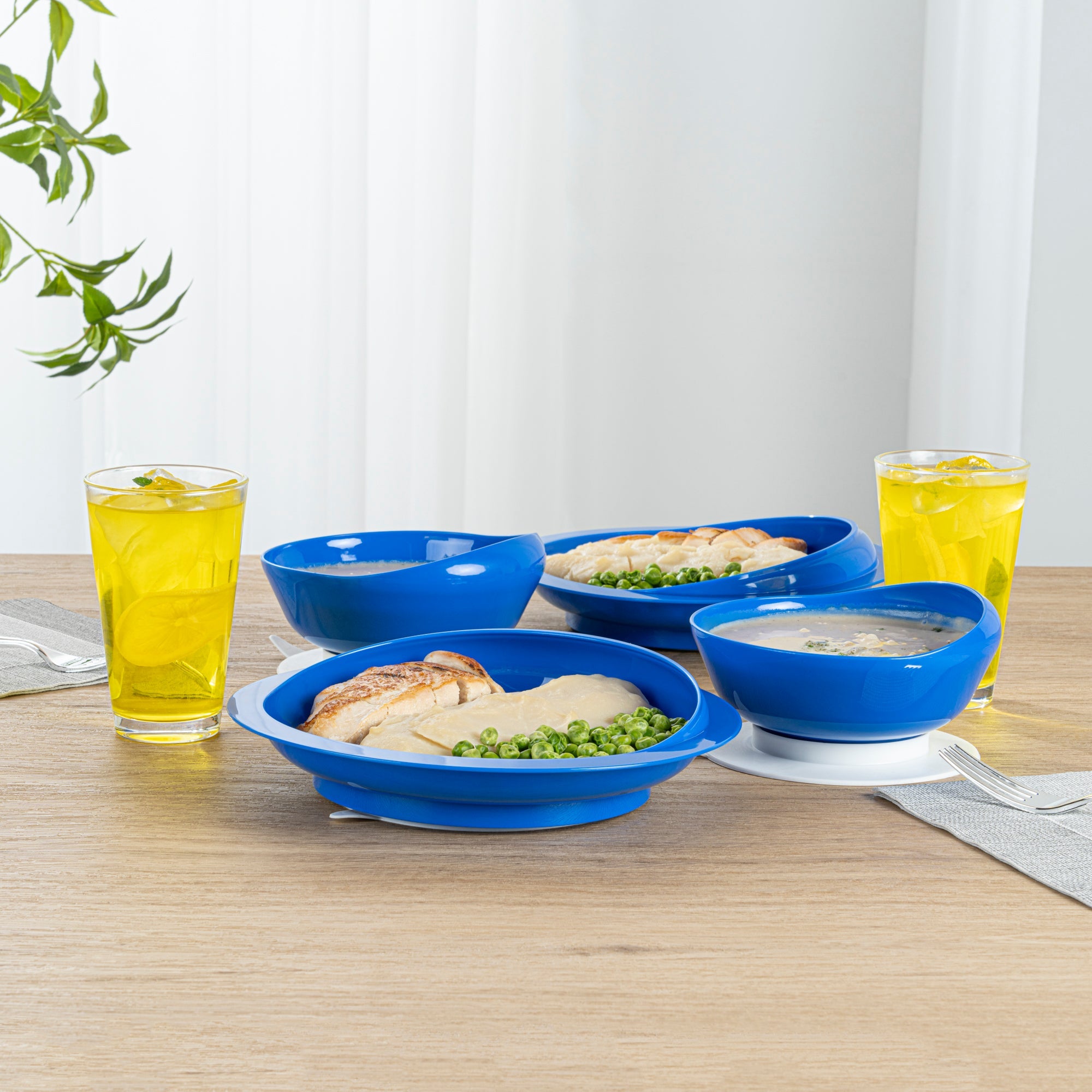 Adapt Tek Blue Plastic 2-Piece Scoop Plate and Bowl Set - Spillproof, with Suction Base - Includes 20 Plates and 20 Bowls