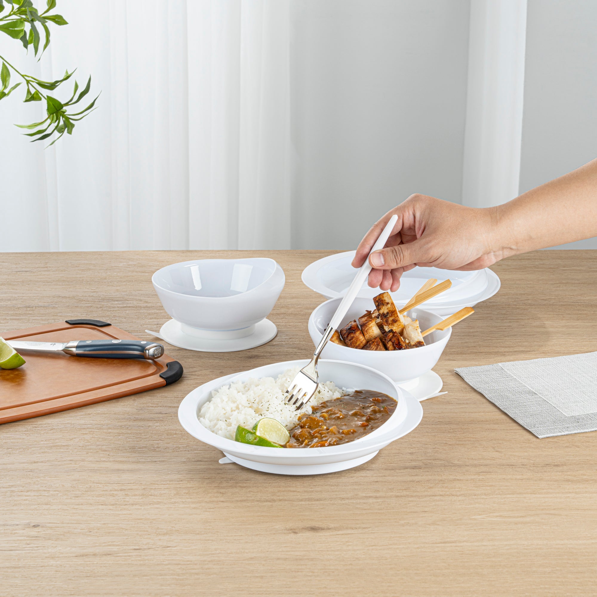 Adapt Tek Round White Plastic 2-Piece Scoop Plate and Bowl Set - Spillproof, with Suction Base - Includes 1 Plate and 1 Bowl