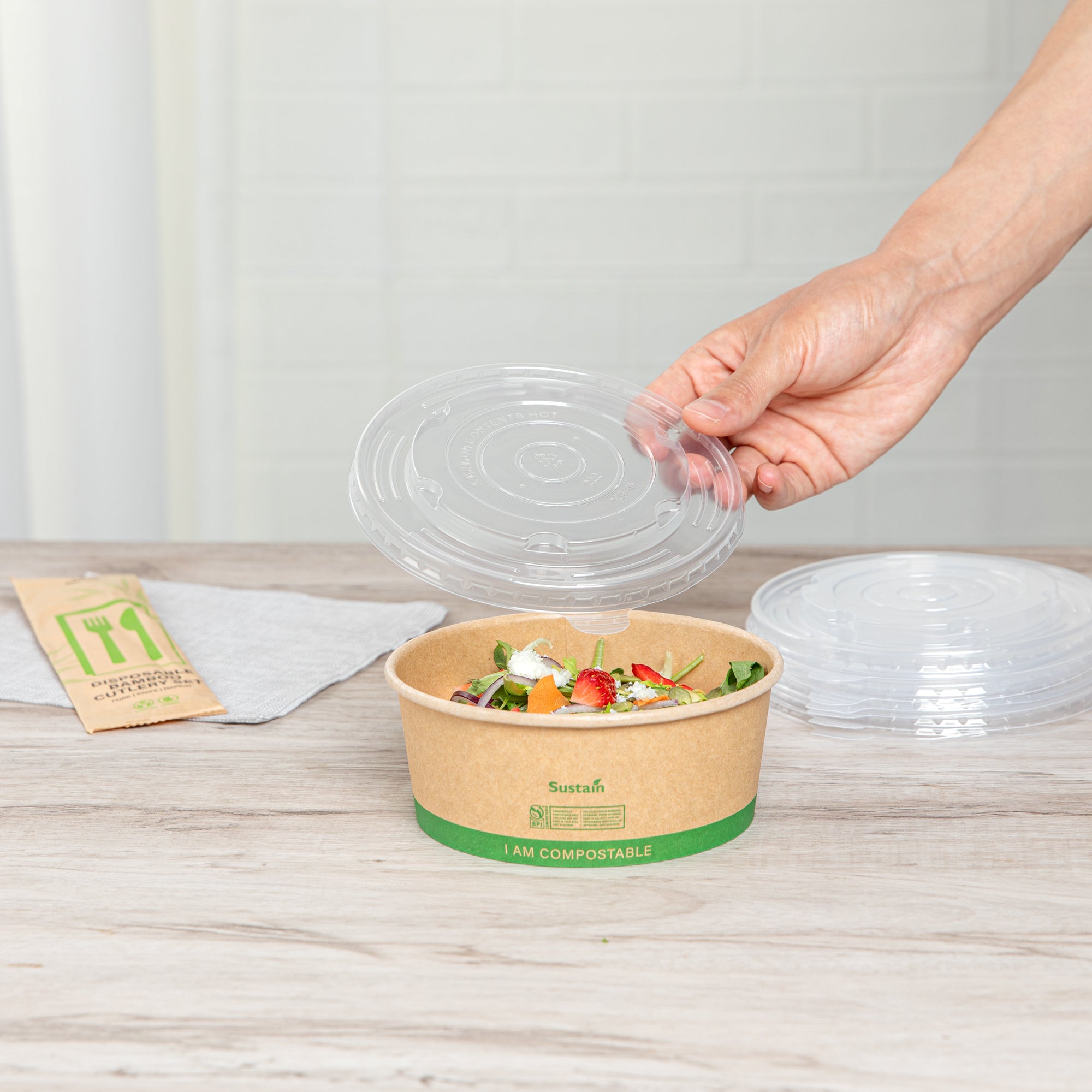 Sustain Round Clear Plastic Lid - Fits 17, 25 & 34 oz Take Out Container - 50 count box