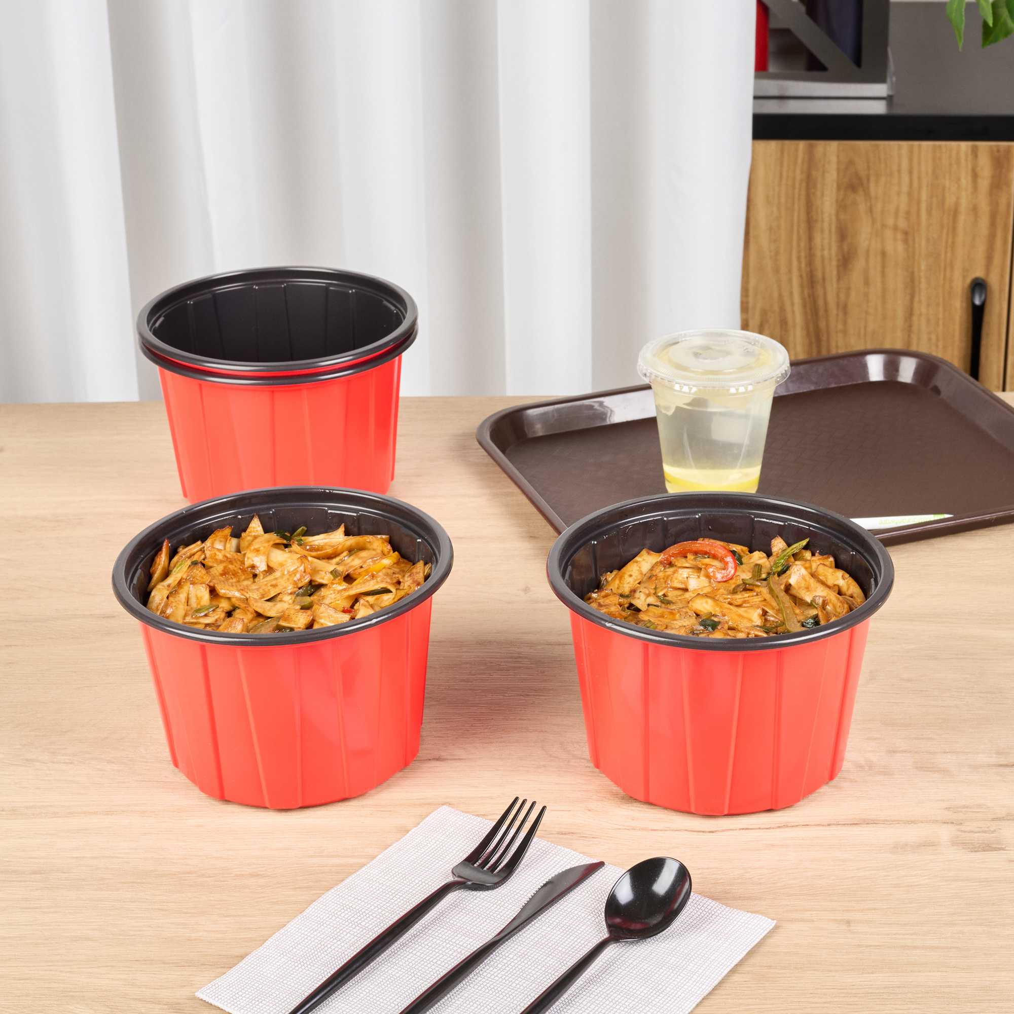 Bento Tek 58 oz Round Red Plastic To Go Box - Microwave-Safe - 7" x 7" x 4 1/2" - 50 count box