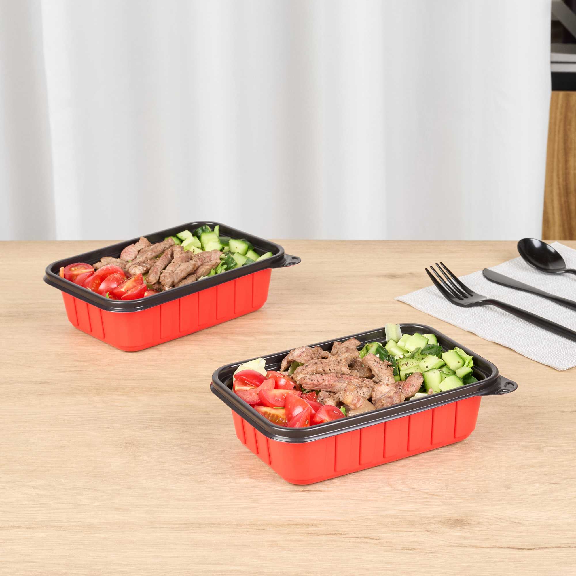 Bento Tek 22 oz Rectangle Red Plastic To Go Box - Microwave-Safe - 7 1/4" x 4 3/4" x 2" - 50 count box