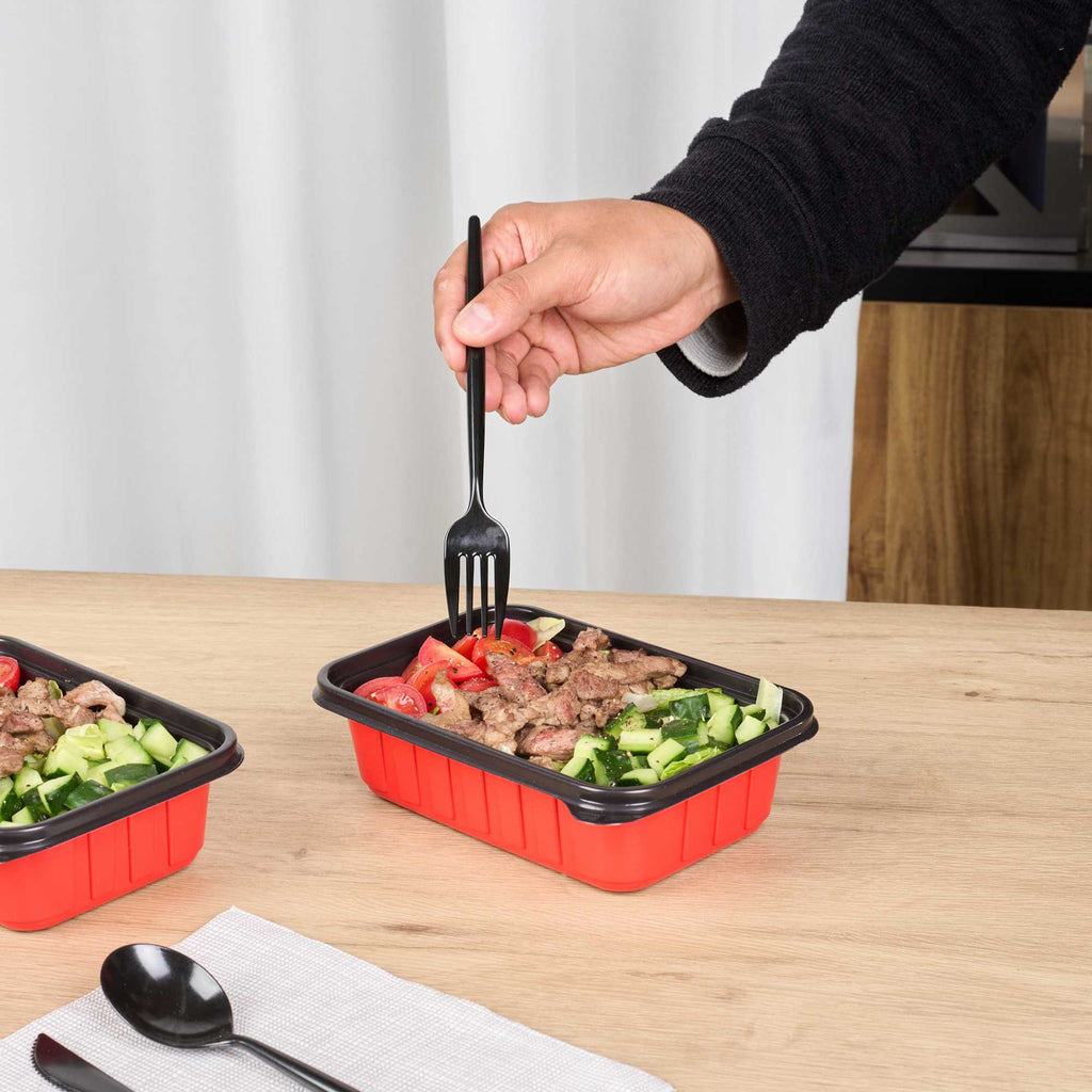 Bento Tek 22 oz Rectangle Red Plastic To Go Box - Microwave-Safe - 7 1/4" x 4 3/4" x 2" - 50 count box