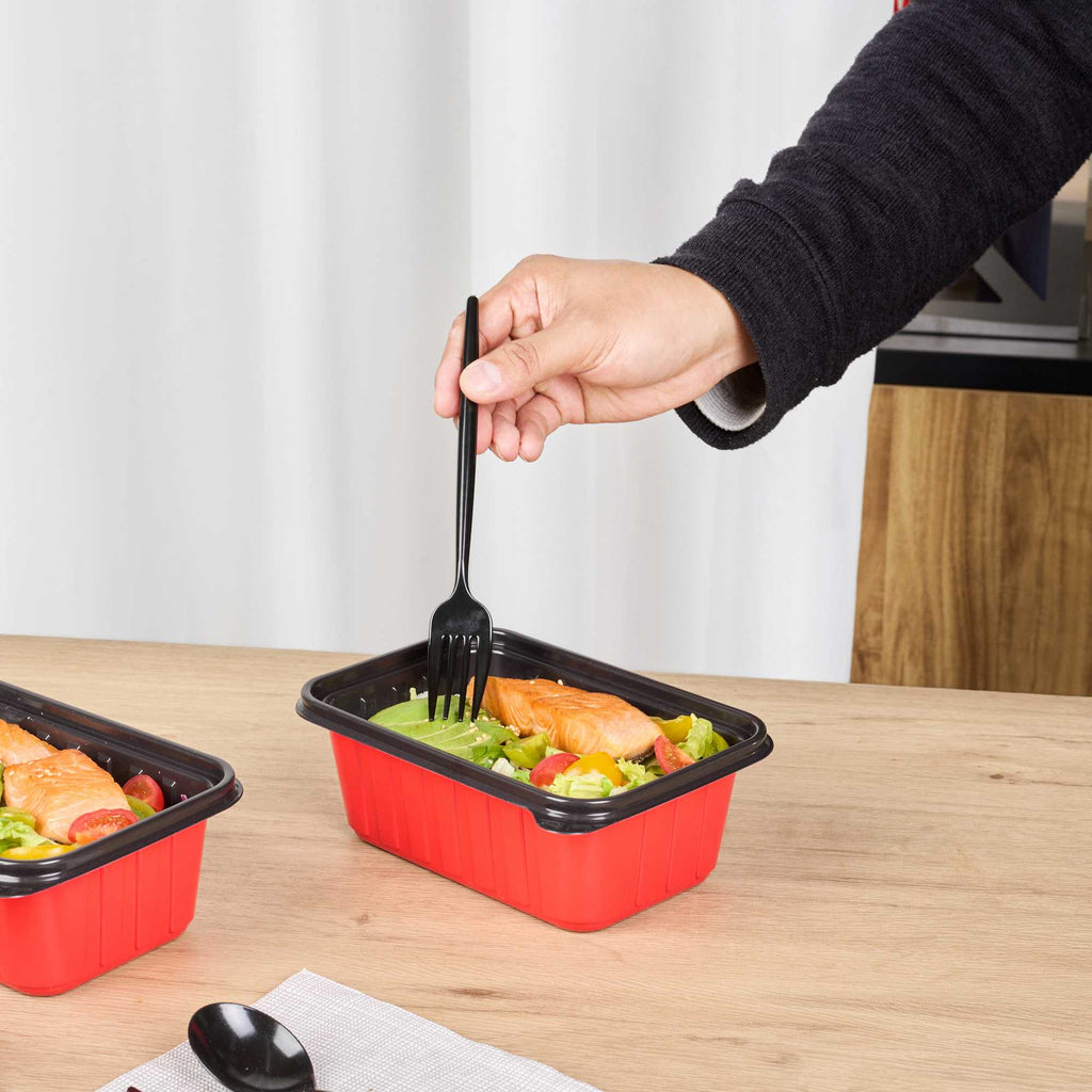 Bento Tek 30 oz Rectangle Red Plastic To Go Box - Microwave-Safe - 7 1/4" x 4 3/4" x 2 3/4" - 200 count box