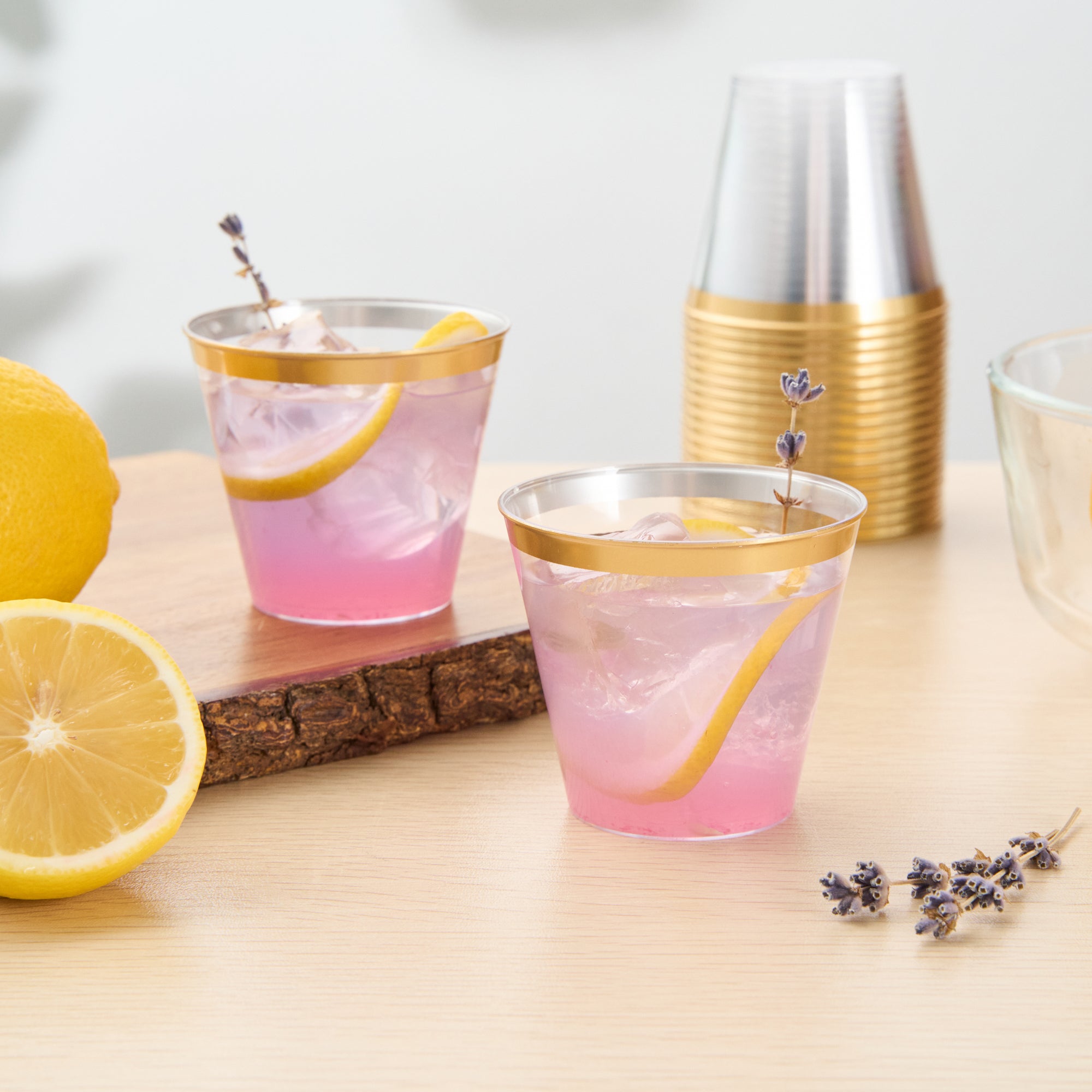 Chef 101 5 oz Clear Plastic Tumbler - with Gold Rim - 2 3/4" x 2 3/4" x 2 1/4" - 20 count box