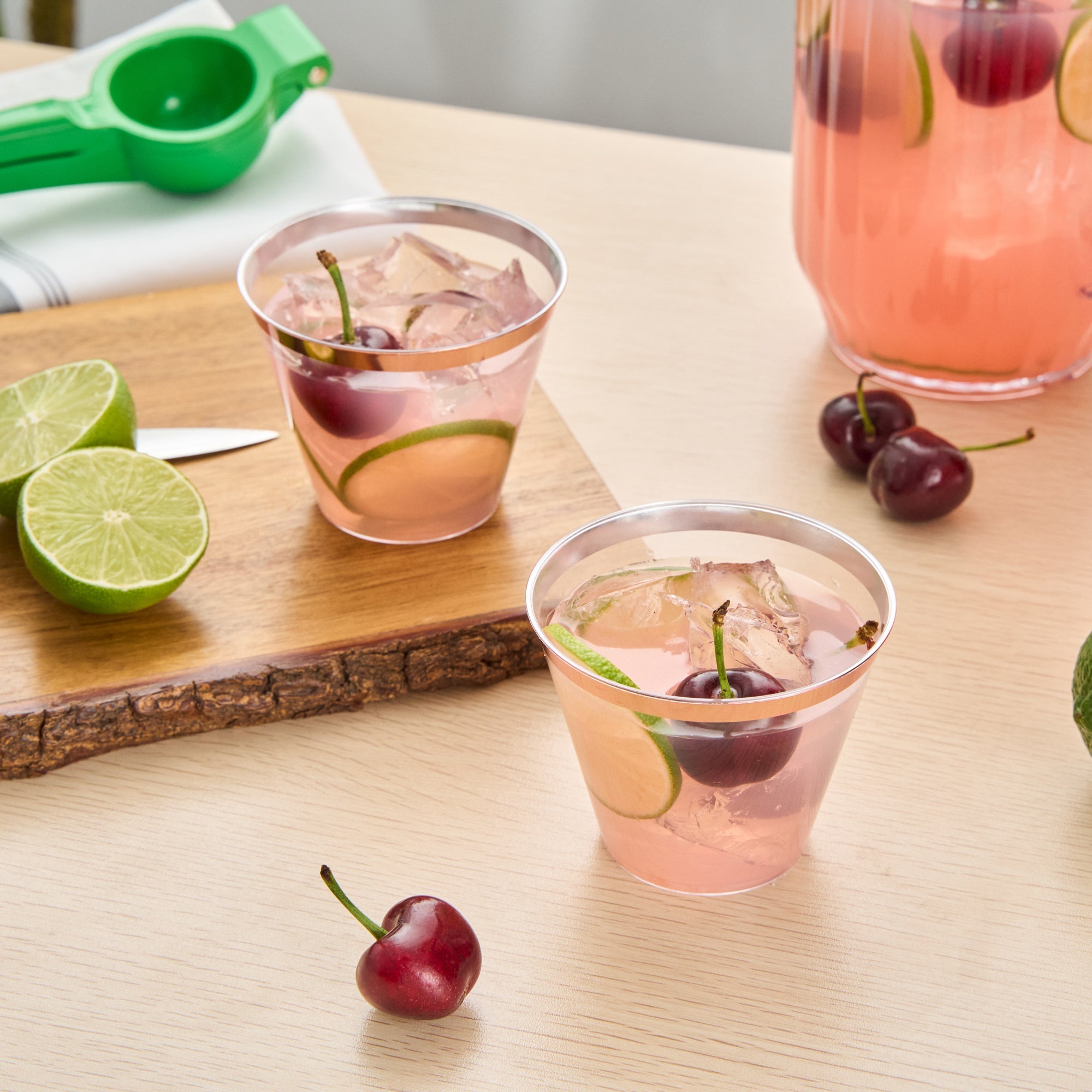 Chef 101 9 oz Clear Plastic Tumbler - with Rose Gold Rim - 3 1/2" x 3 1/2" x 2 3/4" - 500 count box