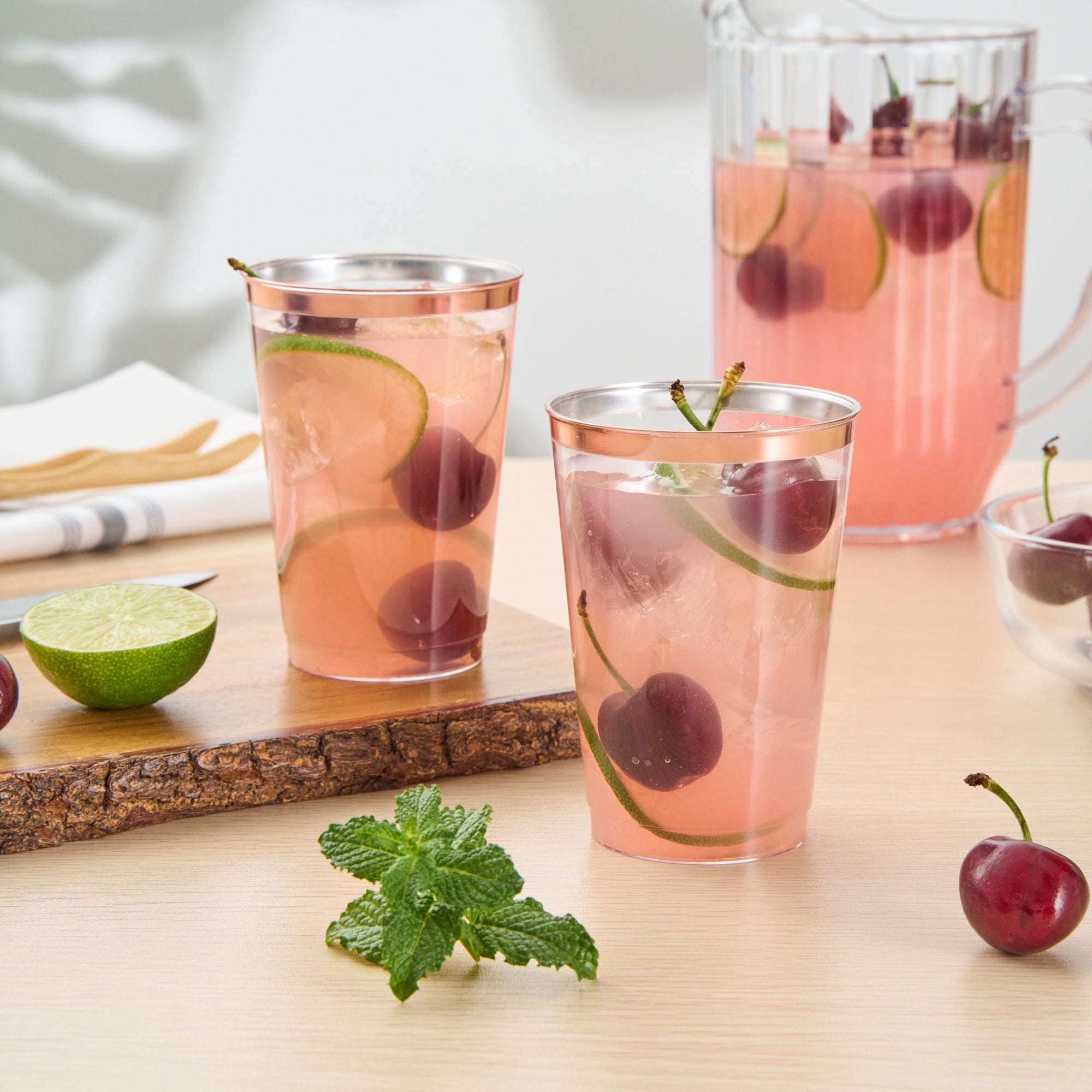 Chef 101 12 oz Clear Plastic Tumbler - with Rose Gold Rim - 3" x 3" x 4 1/4" - 20 count box