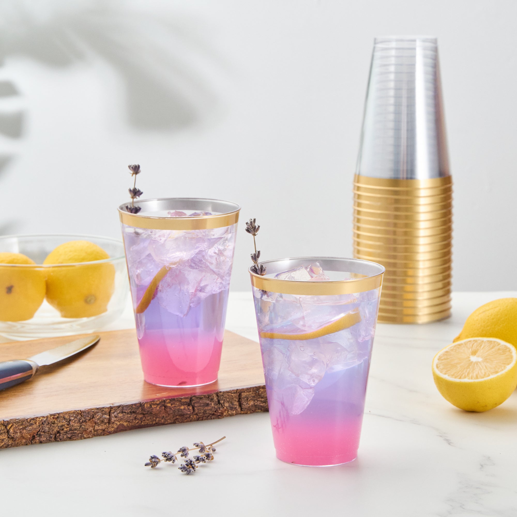 Chef 101 14 oz Clear Plastic Tumbler - with Gold Rim - 3 1/4" x 3 1/4" x 4 3/4" - 500 count box