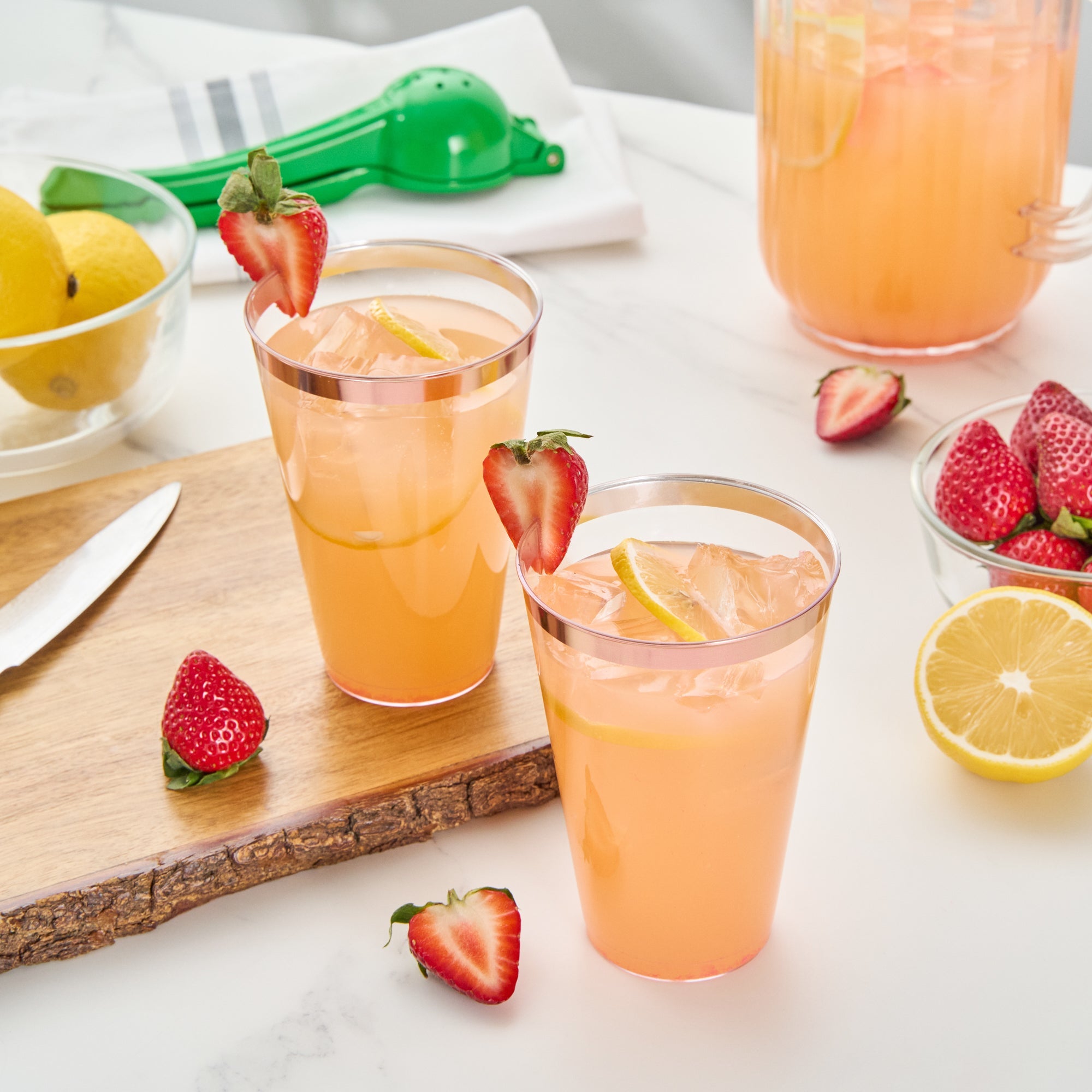Chef 101 14 oz Clear Plastic Tumbler - with Rose Gold Rim - 3 1/4" x 3 1/4" x 4 3/4" - 500 count box