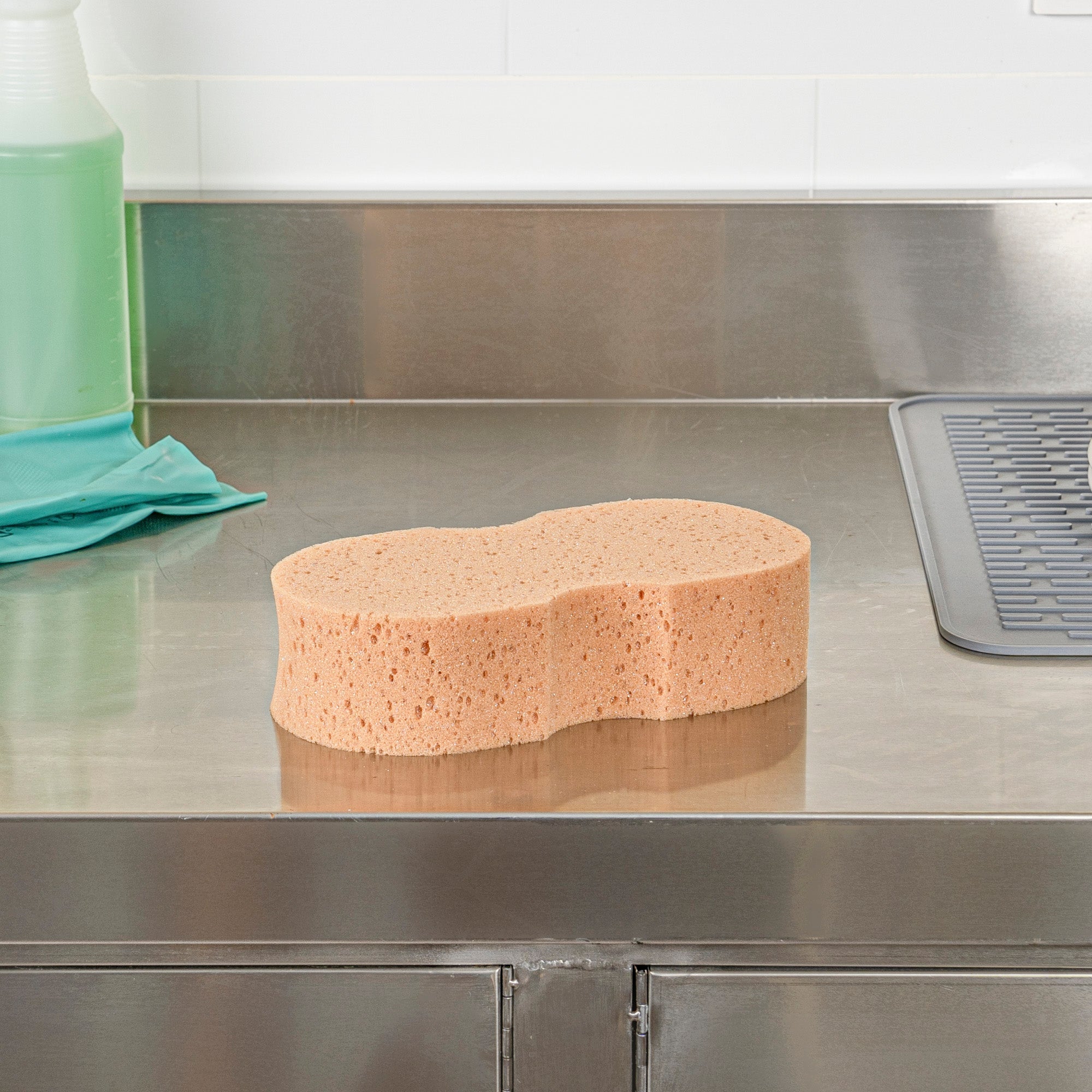 Clean Tek Professional Jumbo Beige Sponge - 8 3/4" x 4 1/4" x 2 1/4" - 100 count box