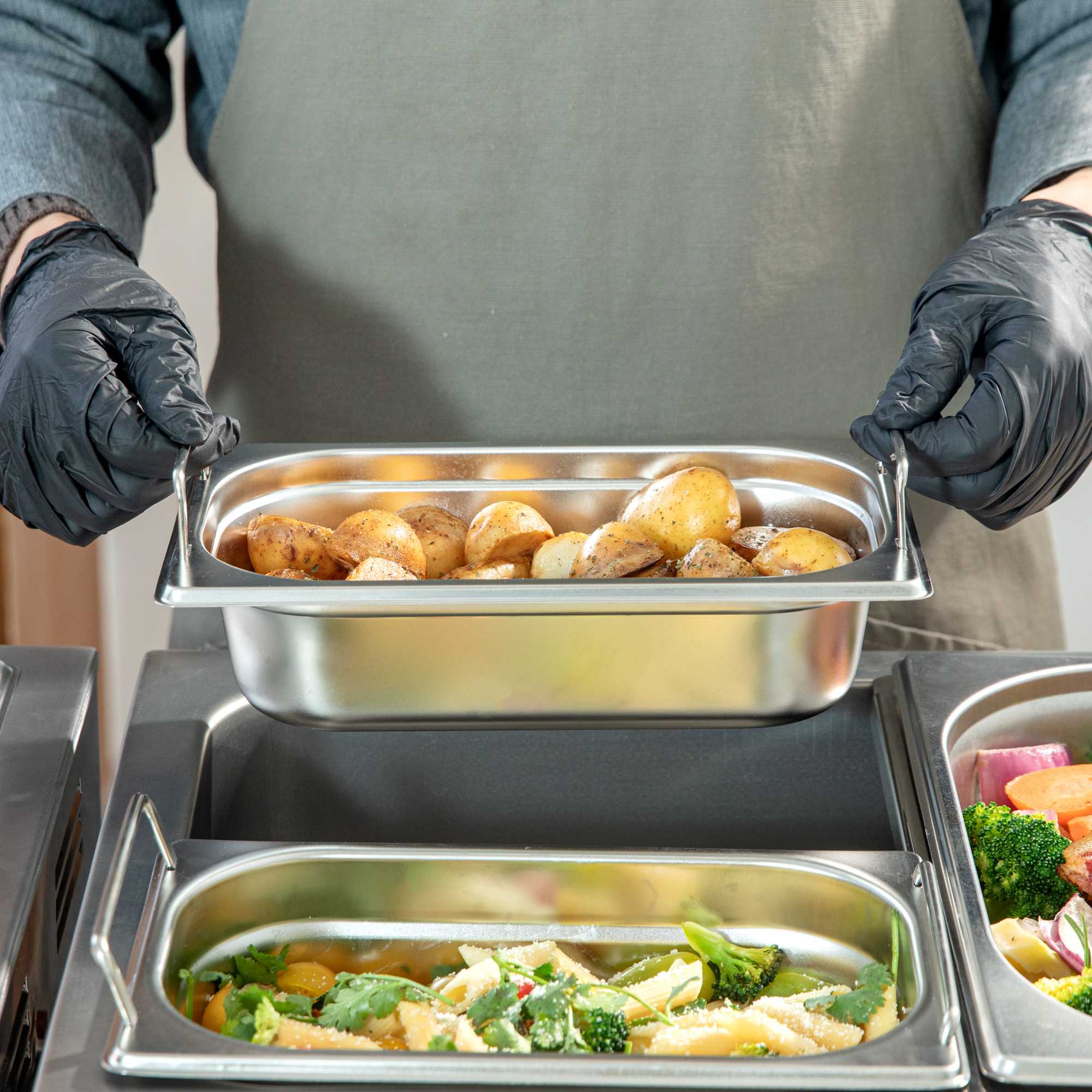Met Lux Rectangle Stainless Steel 1/4 Size Steam Table Pan - 2.5 Inch Deep - Anti Jam, Collapsible Handles - 1 count box