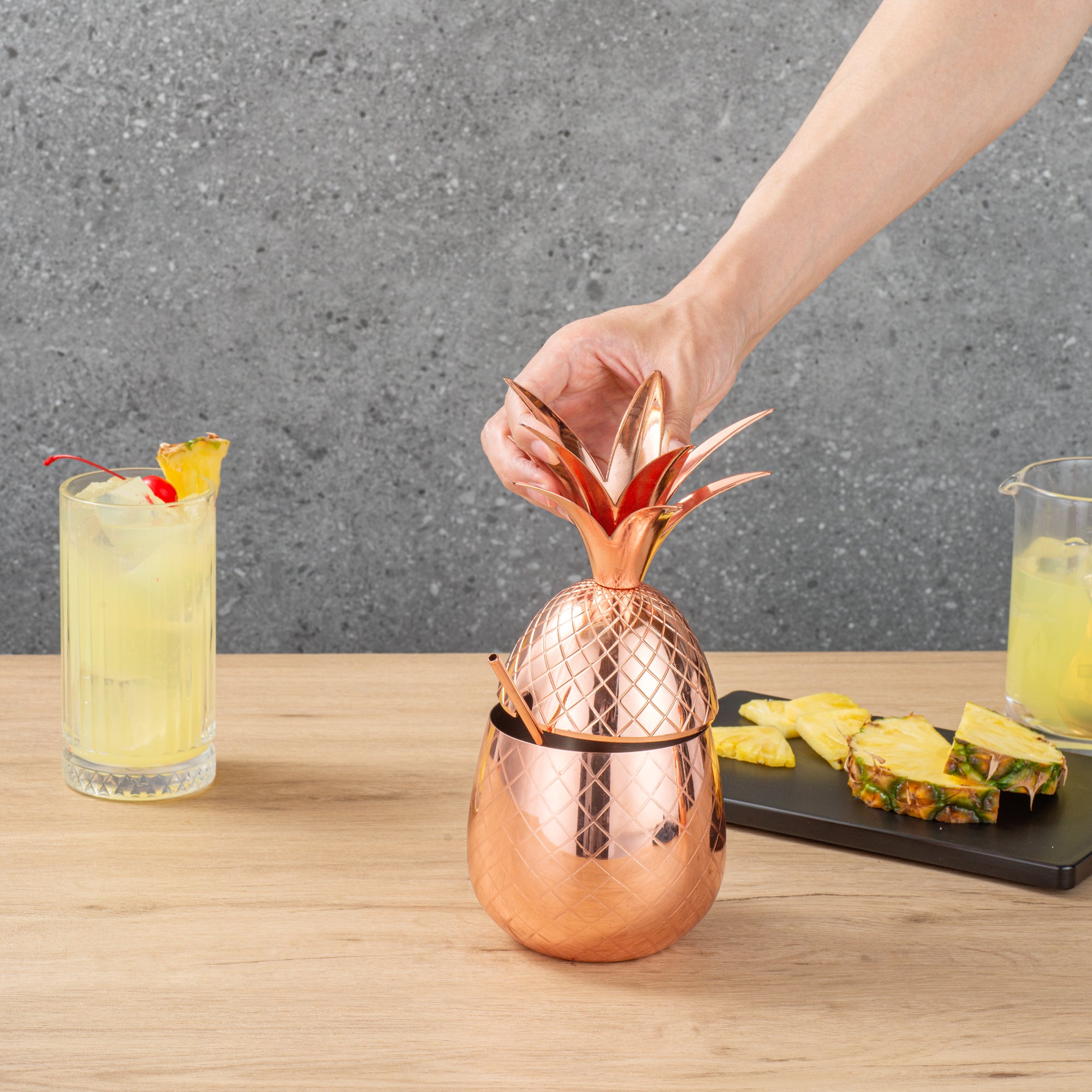 Bar Lux 24 oz Copper-Plated Stainless Steel Pineapple Tumbler - 4 1/4" x 4 1/4" x 9 1/4" - 1 count box