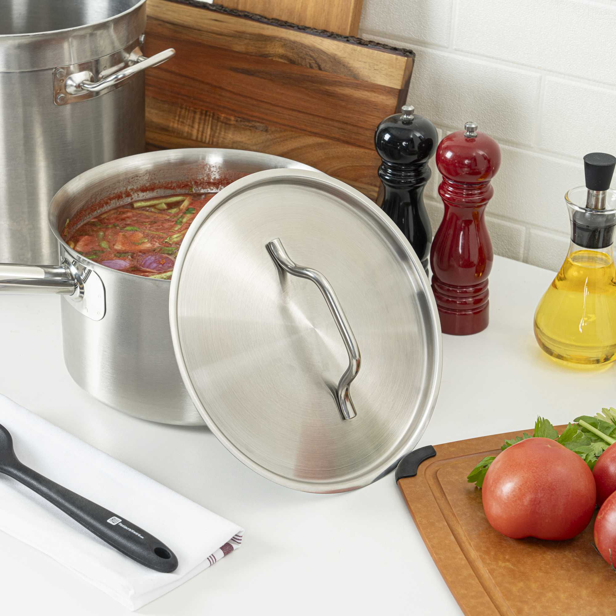 Met Lux Stainless Steel Sauce Pan Lid - Fits 6 qt - 1 count box