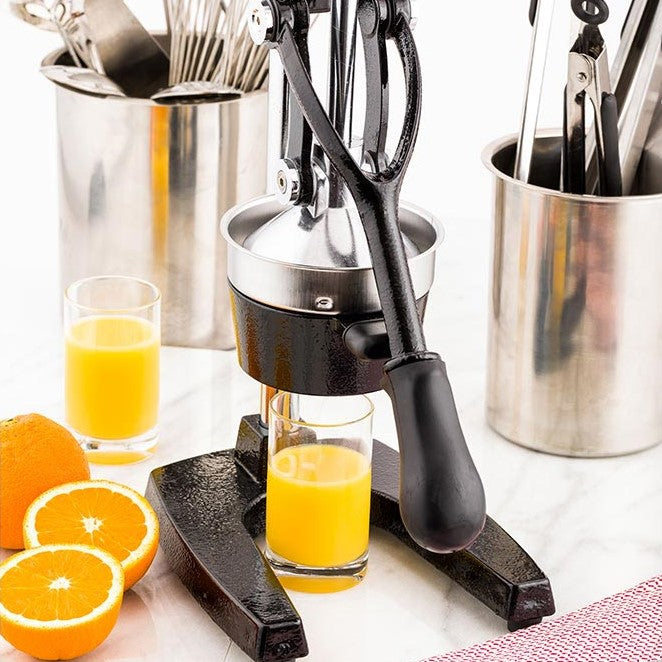 Met Lux Black Cast Iron Citrus Juicer - Commercial, Removable Strainer - 15 1/2" x 8 3/4" x 7 1/2" - 1 count box