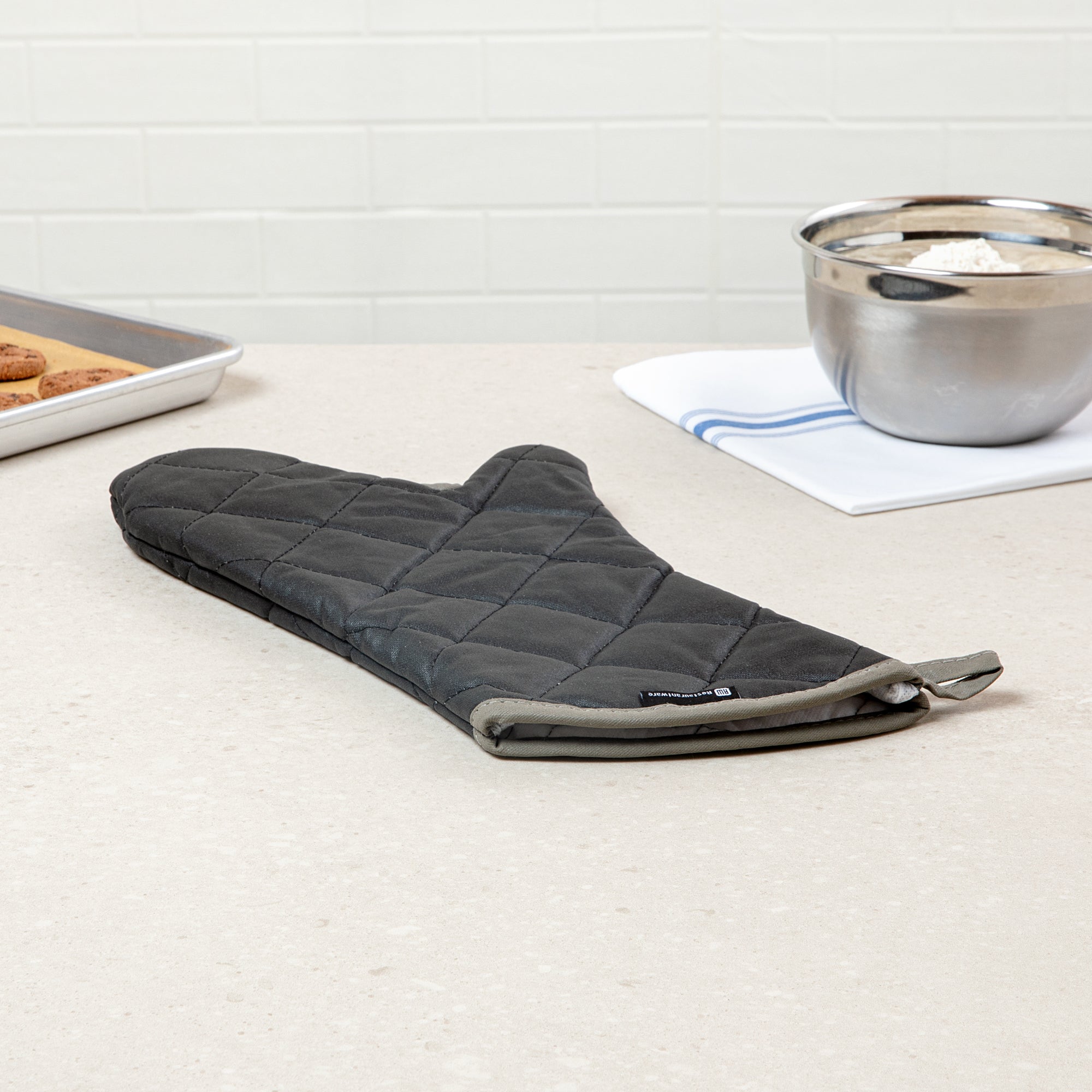 RW Threads Black Cotton Oven Mitt - Flame Retardant, with Thumb Guard - 17" x 8" x 1/2" - 1 count box