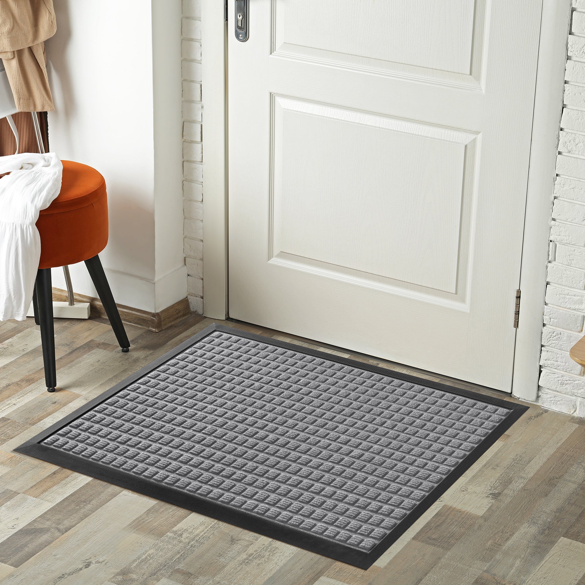 Comfy Feet Gray Heavy-Duty Carpet Floor Mat - Waffle - 36" x 24" - 1 count box