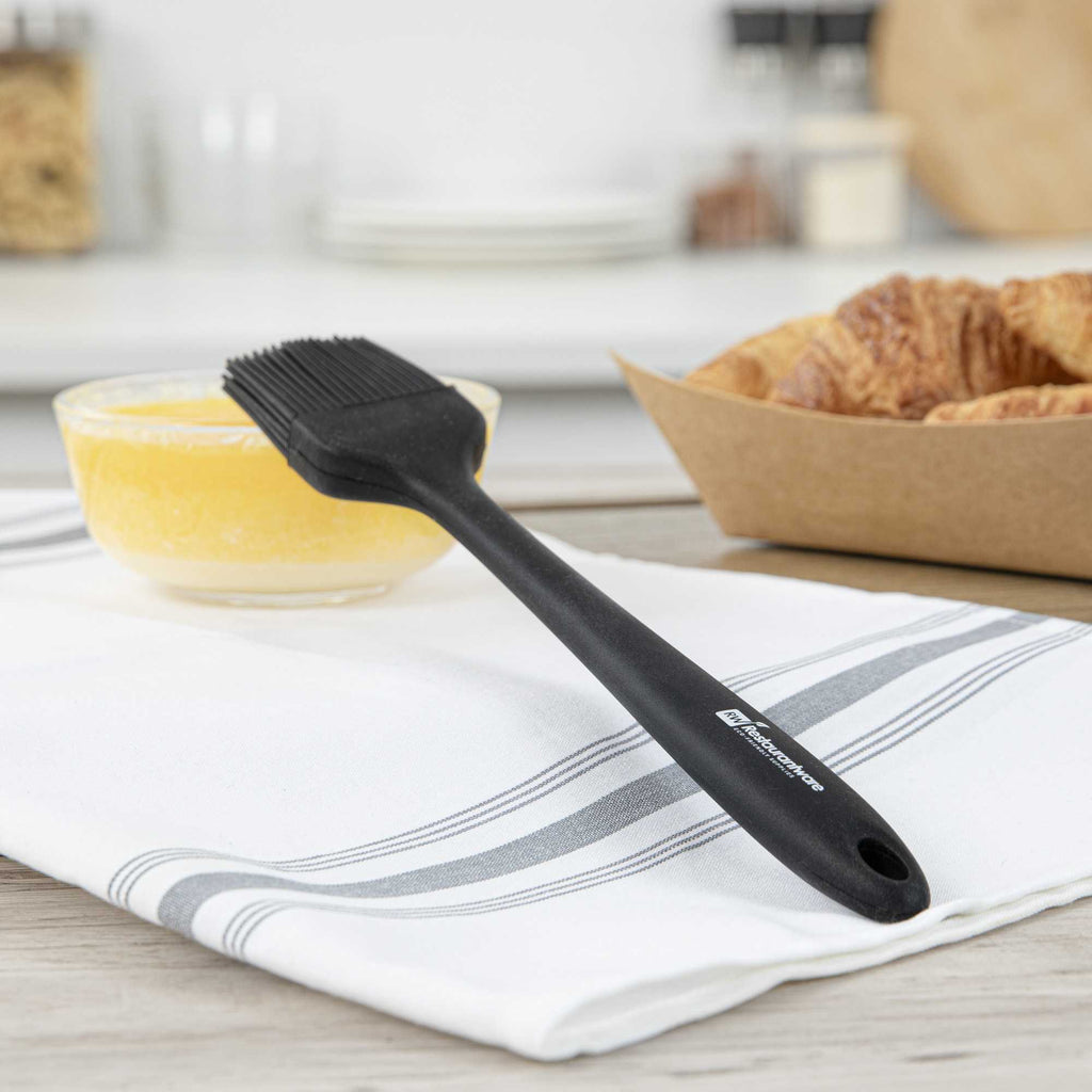 Chef 101 Black Silicone Pastry and Basting Brush - 10 1/4" x 1 3/4" x 3/4" - 1 count box