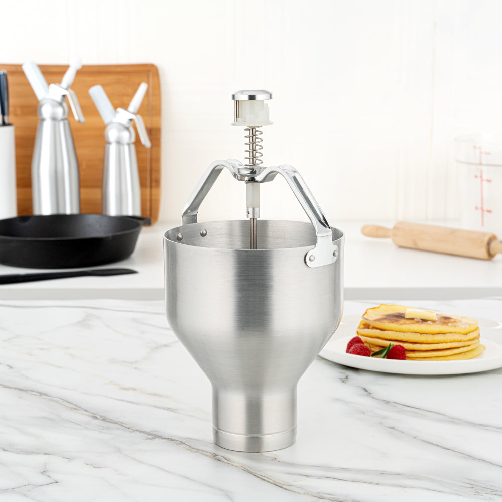 Met Lux Round Aluminum Pancake / Waffle Batter Dispenser - 6 1/2" x 6 1/2" x 13" - 1 count box