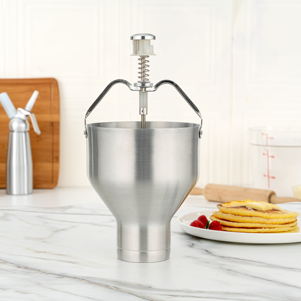 Met Lux Round Aluminum Pancake / Waffle Batter Dispenser - 6 1/2" x 6 1/2" x 13" - 1 count box