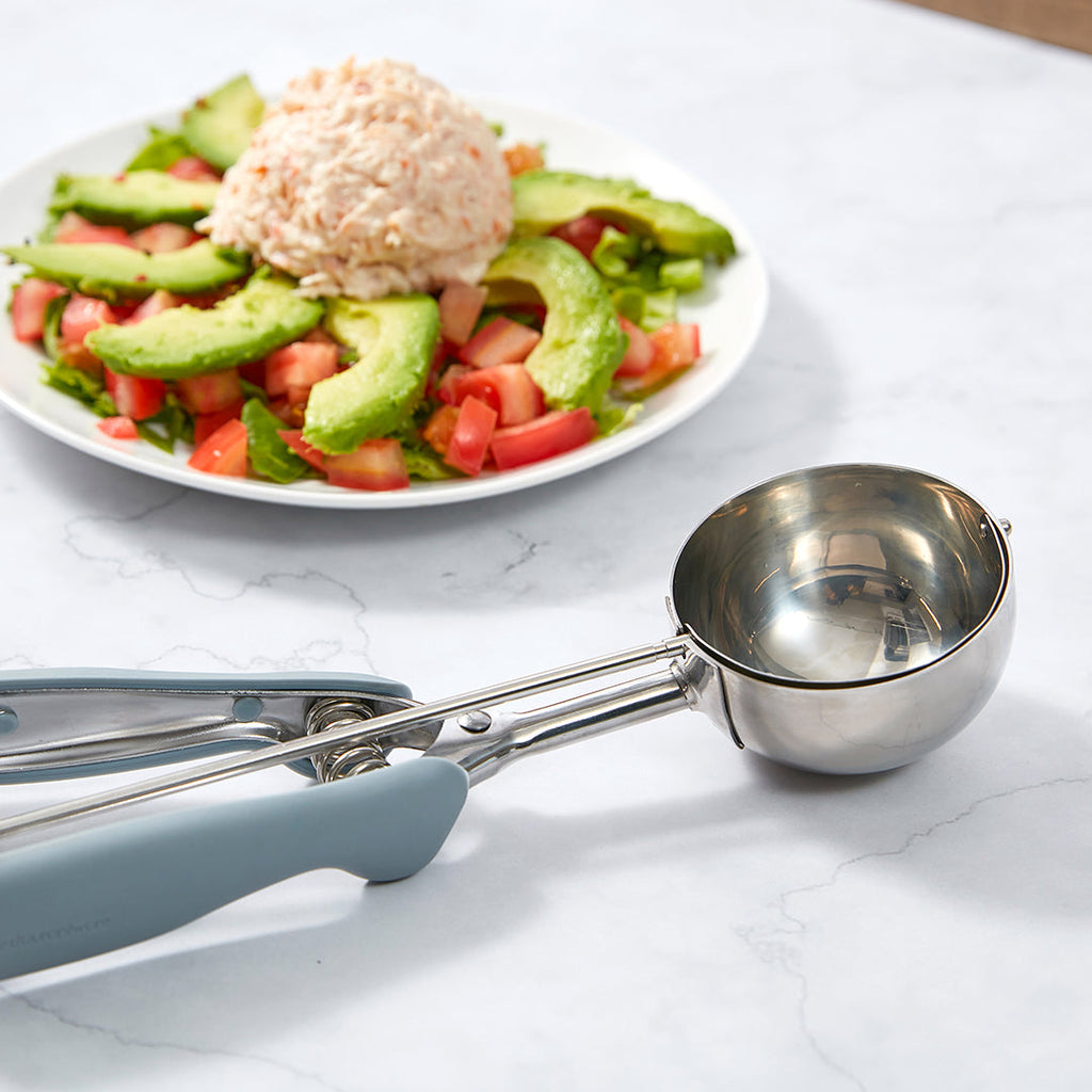 Comfy Grip 4 oz Stainless Steel #8 Ice Cream Scoop - with Gray Handle - 1 count box