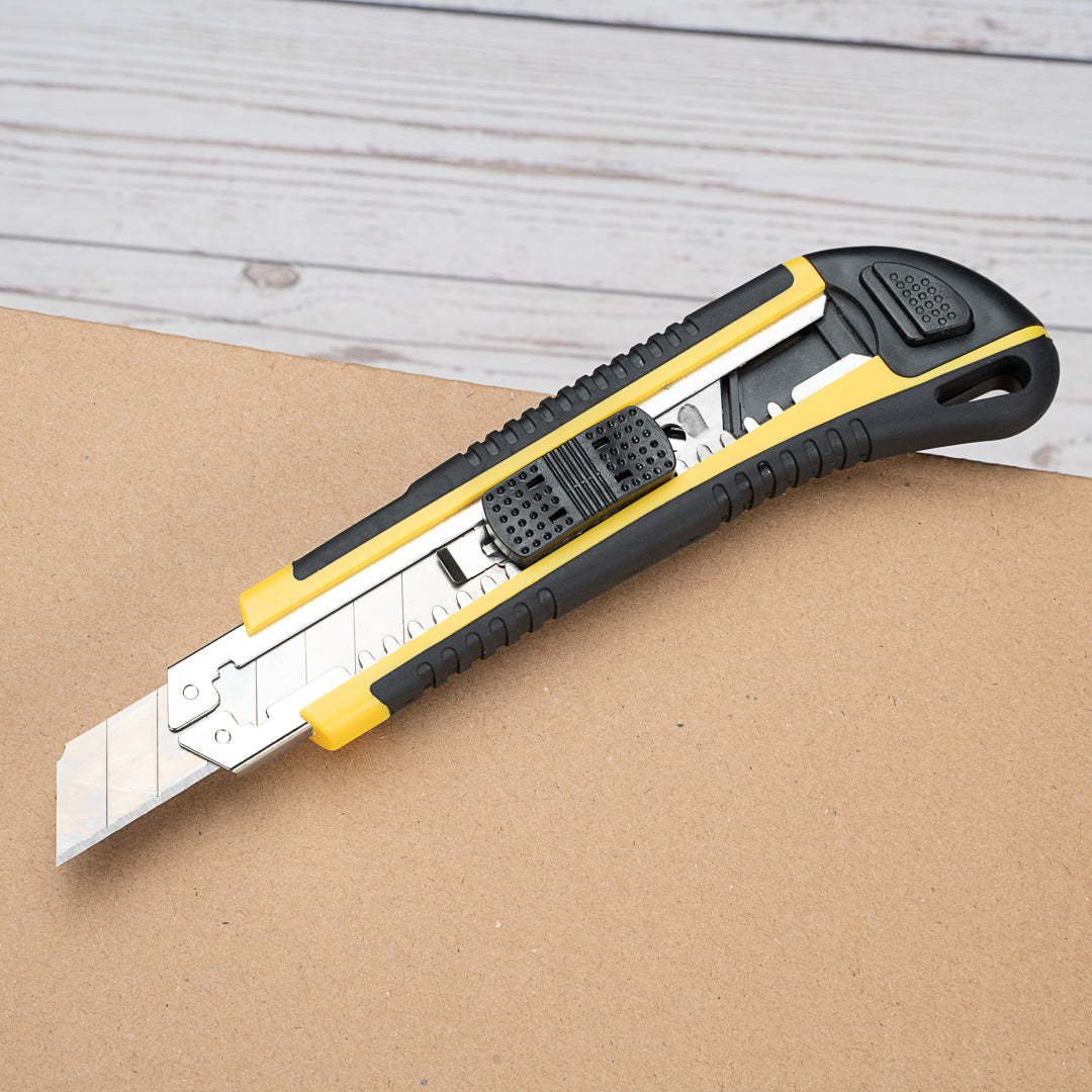 Handy Tek Yellow Snap Off Blade Knife - Anti-Slip Handle - 6 3/4" - 4 count box