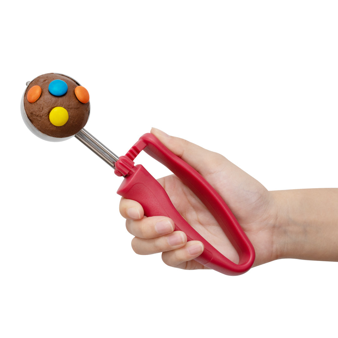 Comfy Grip 1.4 oz Stainless Steel #24 Portion Scoop - with Red Ambidextrous Handle - 1 count box