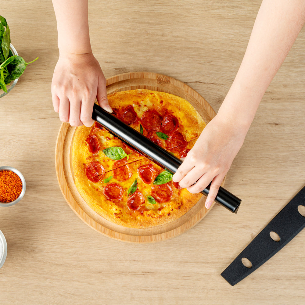 Met Lux Black Stainless Steel Pizza Cutter / Rocker - with Cover - 13 3/4" x 3 1/2" - 1 count box