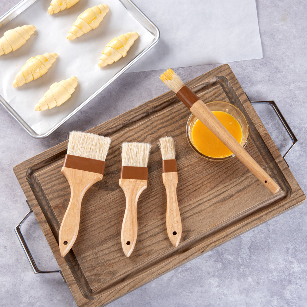 Pastry Tek Natural Wood Pastry / Basting Brush 4-Piece Set - with Boar Bristles - 1 count box