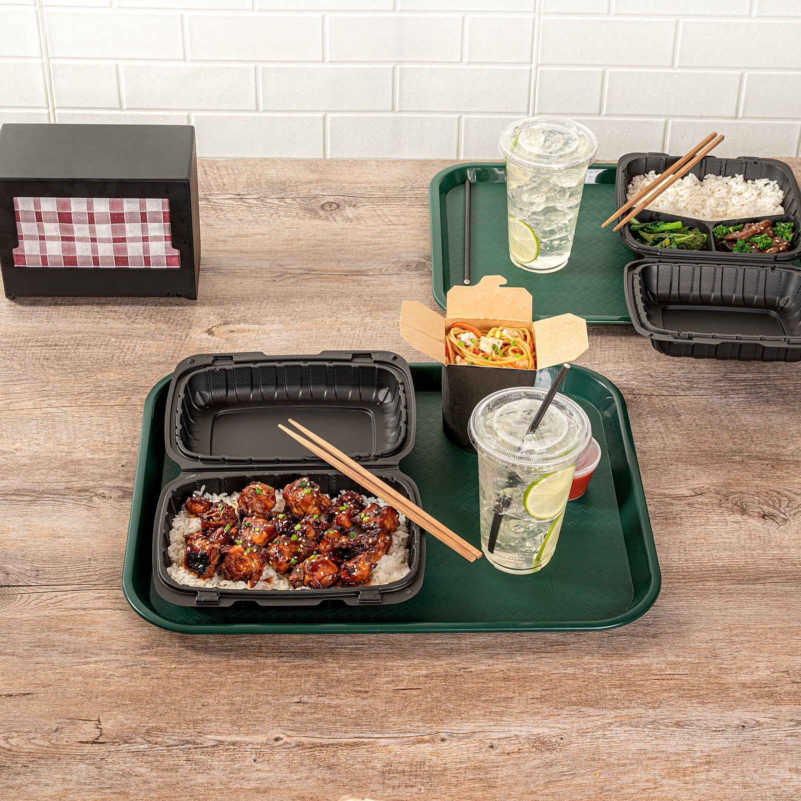 Chef 101 Rectangle Forest Green Plastic Fast Food Tray - 14" x 18" - 10 count box