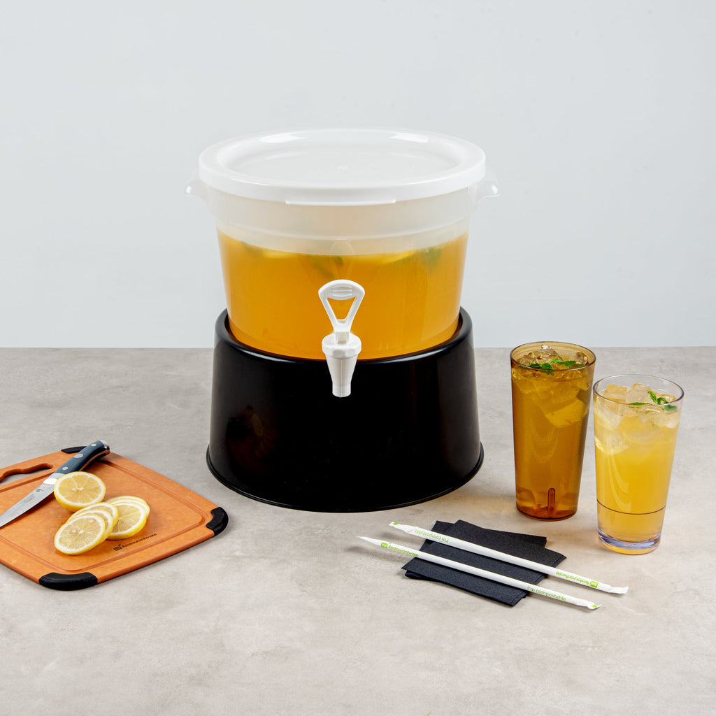 Bev Tek 3 gal Round Clear Plastic Beverage Dispenser - 12 1/2" x 12 1/2" x 8 3/4" - 4 count box