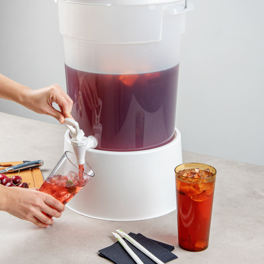 Bev Tek 6 gal Round Clear Plastic Beverage Dispenser - 12 1/4" x 12 1/4" x 15" - 1 count box