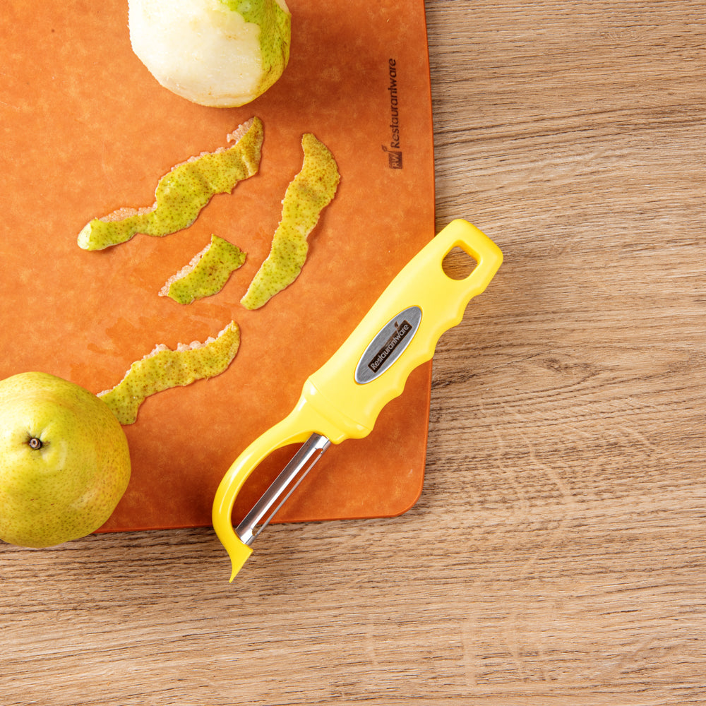 Comfy Grip Yellow Stainless Steel Vegetable Peeler - 7 1/2" - 1 count box