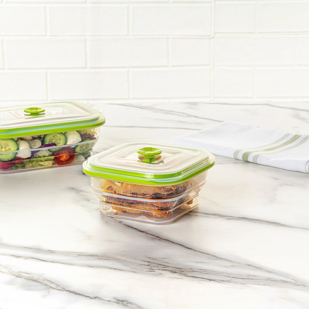 Fresh Hero 16 oz Green Silicone Airtight Food Storage Container - with Vented Lid, Collapsible - 5 1/4" x 5 1/4" x 2 3/4" - 20 count box