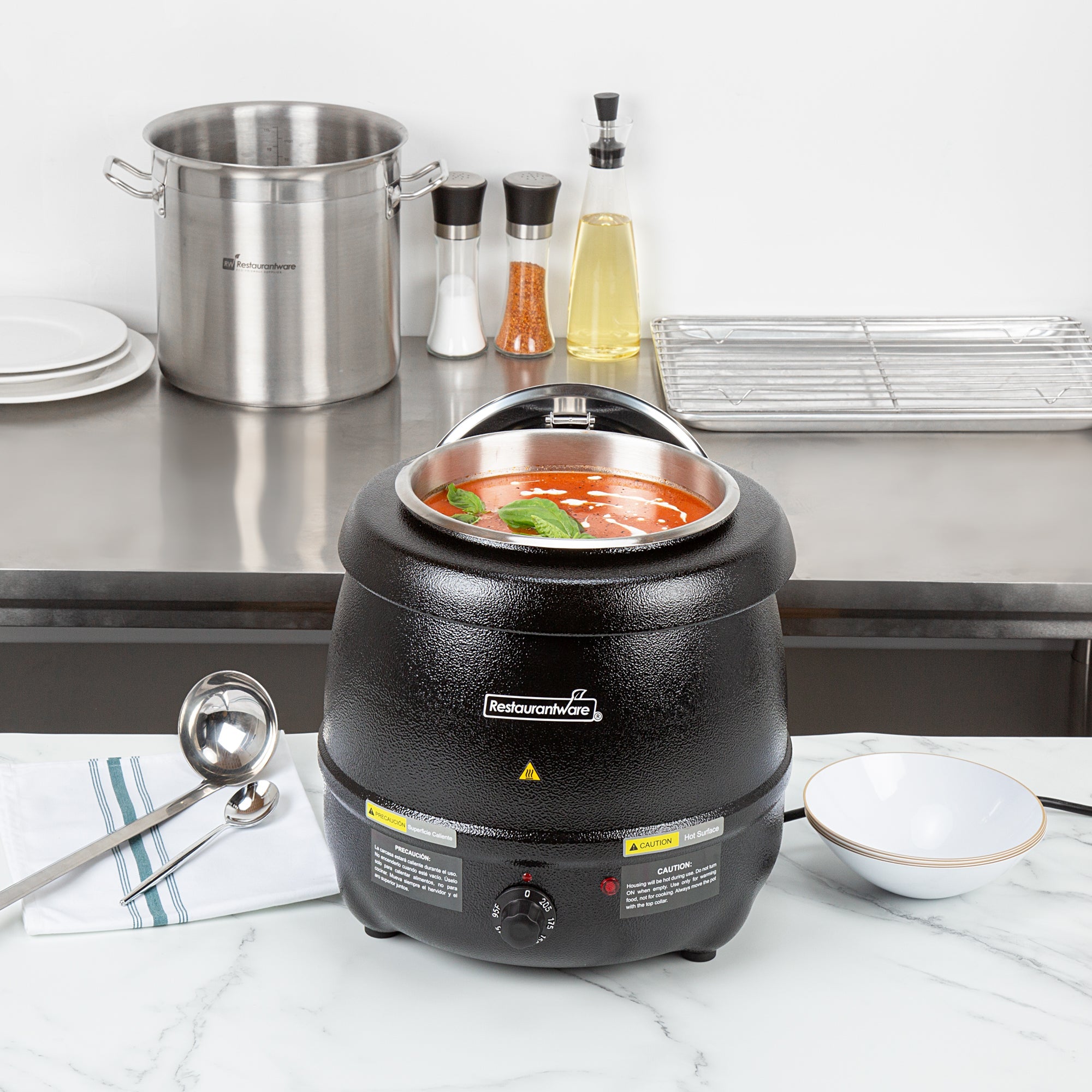 Hi Tek 10 qt Black Soup Kettle Warmer - 110V, 800W - 1 count box