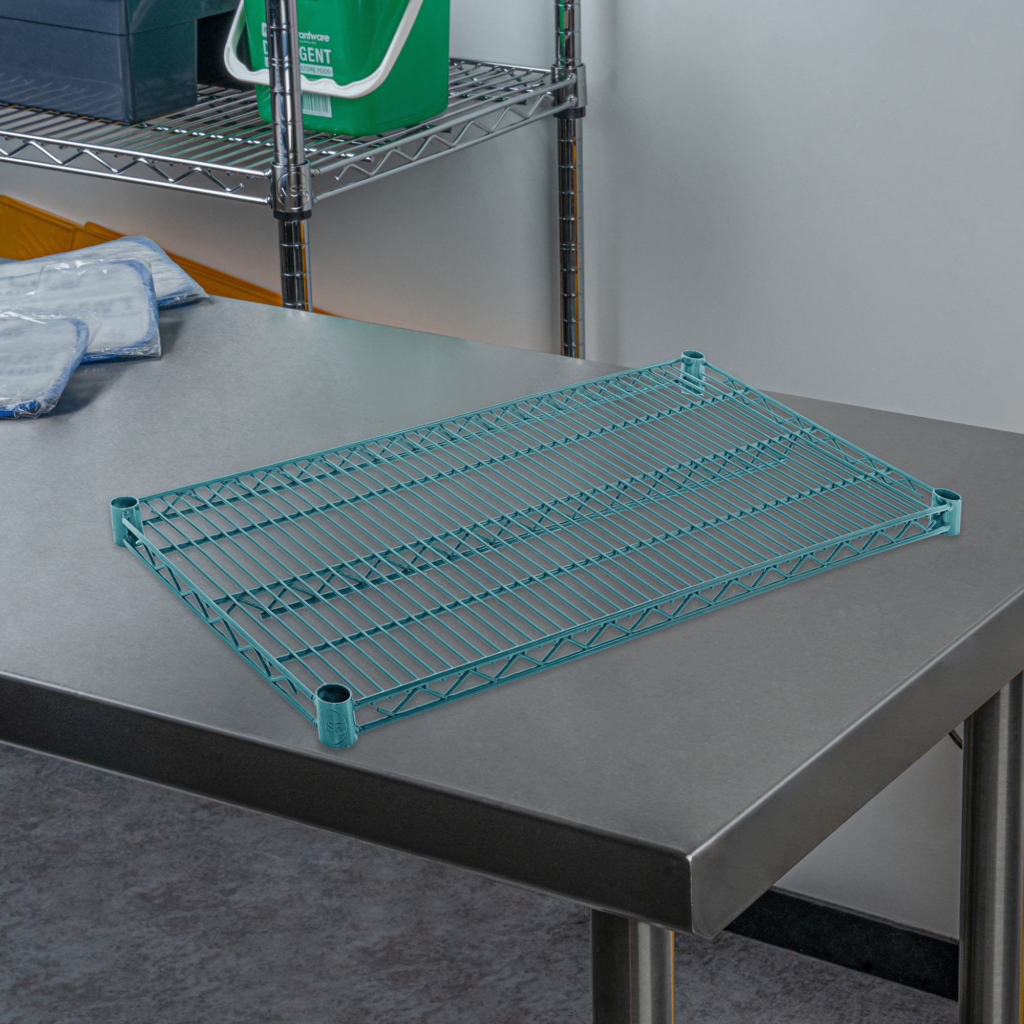 Chef 101 NSF Green Epoxy Shelf - Corrosion-Resistant - 18" x 36" - 4 count box
