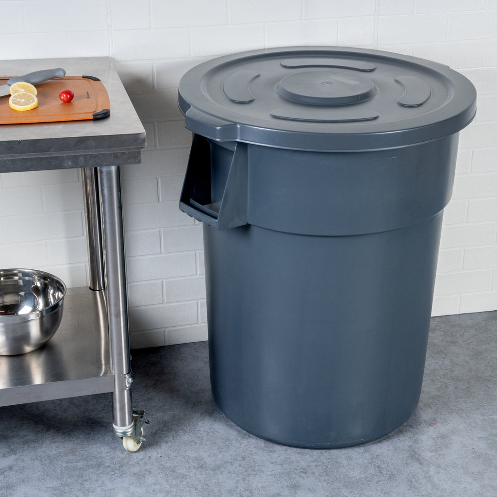 RW Clean Gray Plastic Commercial Trash Can / Ingredient Bin Lid - Fits 55 gal - 1 count box
