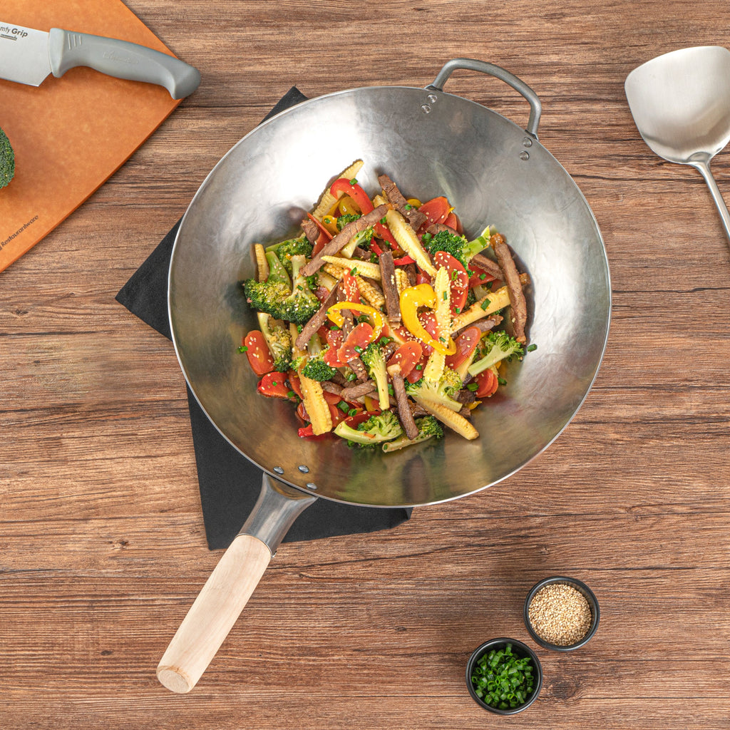 Motomori 14" Carbon Steel Round Bottom Wok / Stir Fry Pan - Hand Hammered, with Wooden Handle - 10 count box