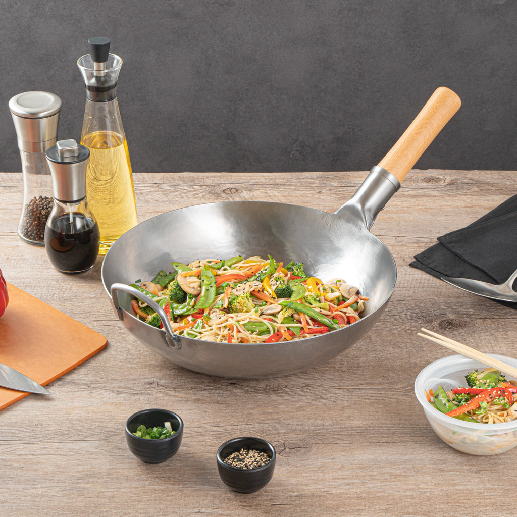 Motomori 13 1/2" Carbon Steel Flat Bottom Wok / Stir Fry Pan - Hand Hammered, with Wooden Handle - 10 count box