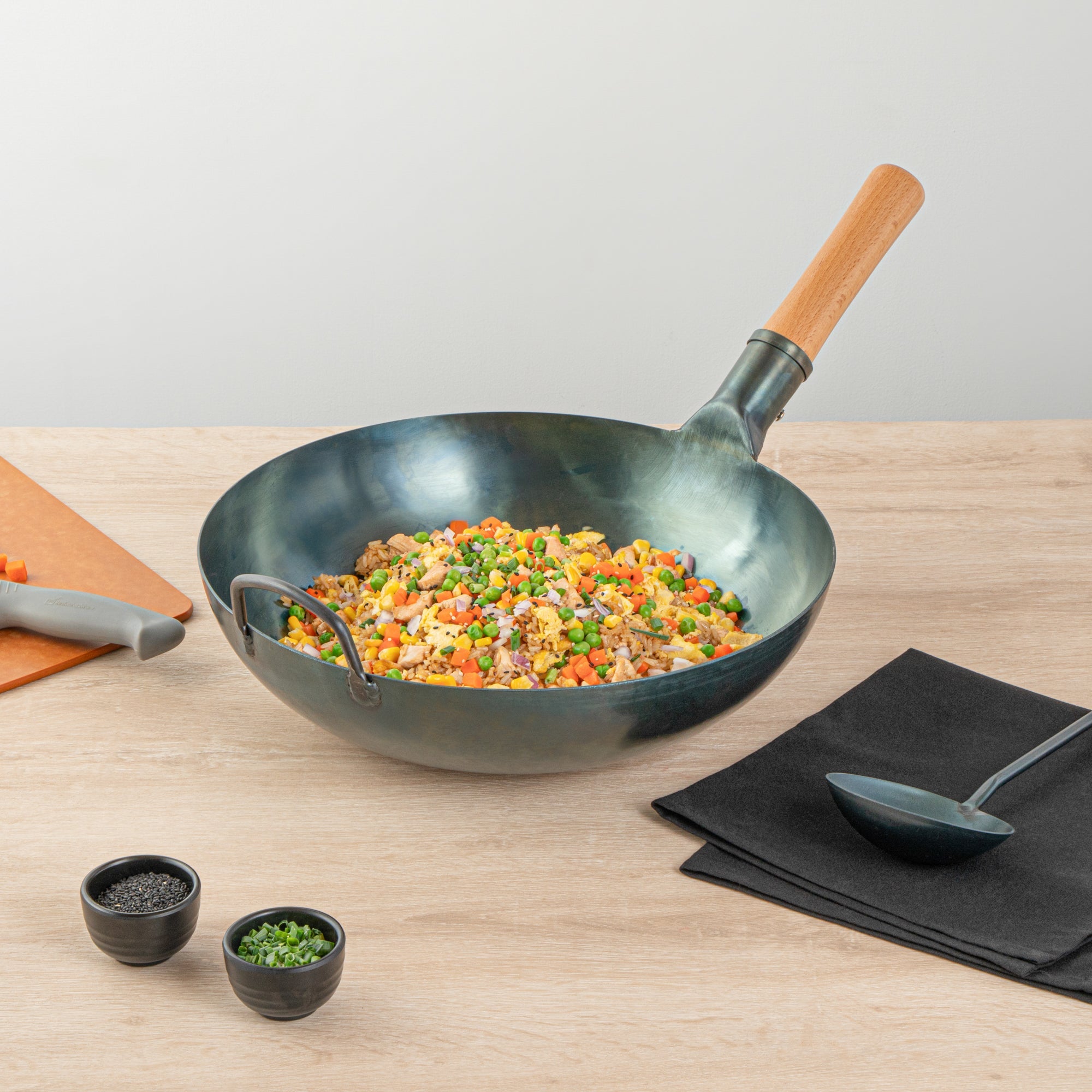 Motomori 14" Blue Carbon Steel Flat Bottom Wok / Stir Fry Pan - Hand Hammered, Pre-seasoned, with Wooden Handle - 1 count box