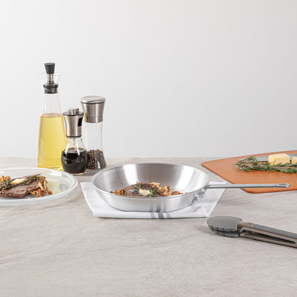 Met Lux Aluminum 10" Fry Pan - 1 count box