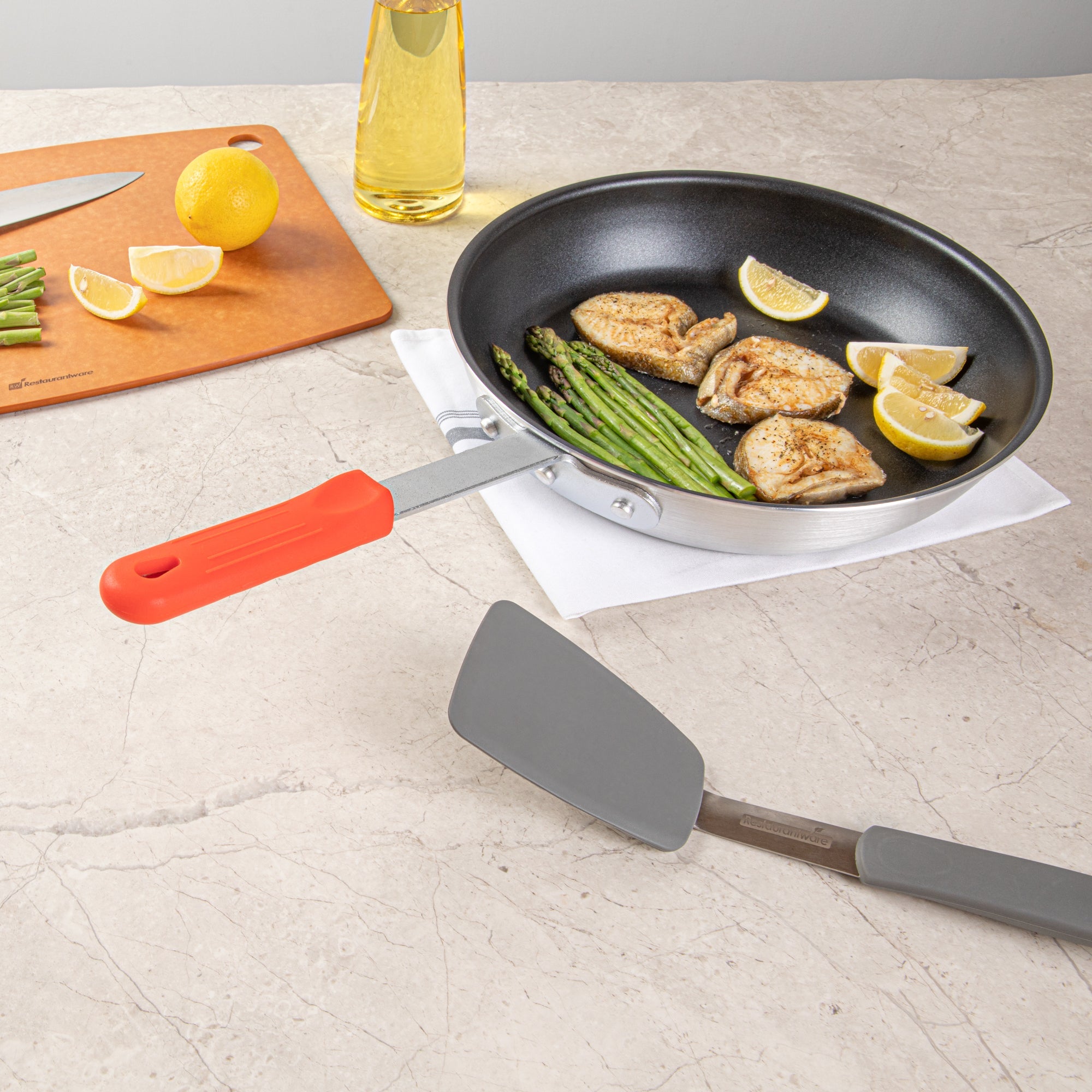 Met Lux Red Silicone Removable Pan Handle Sleeve - For 10" and 12" Aluminum Pans - 5 1/4" - 1 count box