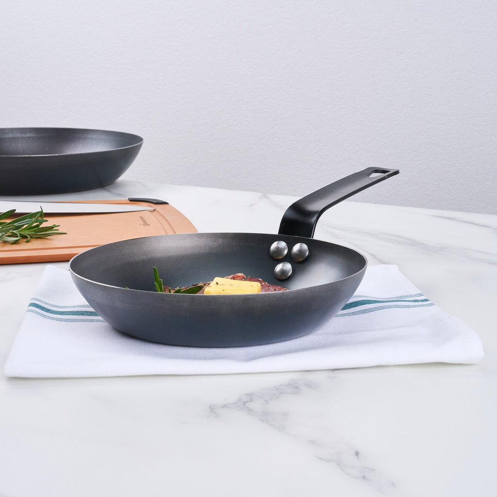 Met Lux Black Carbon Steel 8" Fry Pan - 1 count box