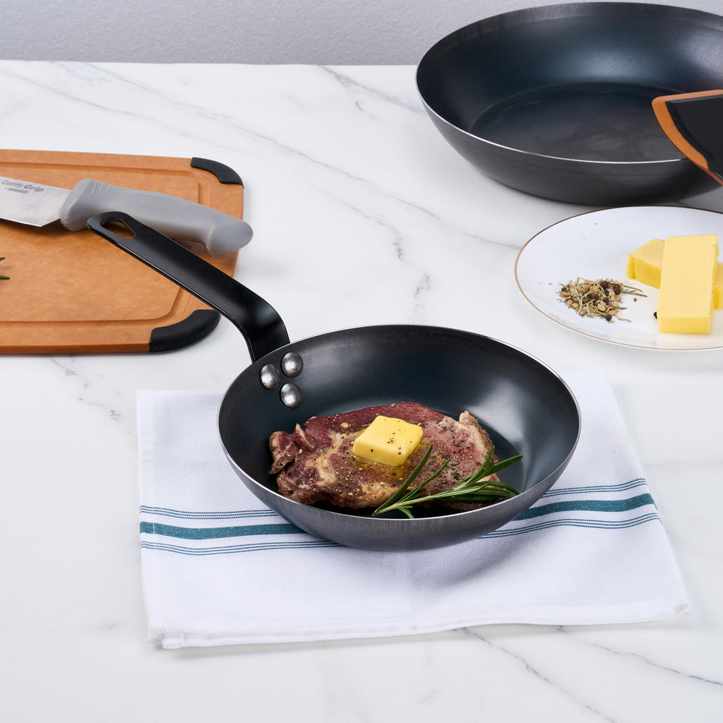 Met Lux Black Carbon Steel 8" Fry Pan - 1 count box
