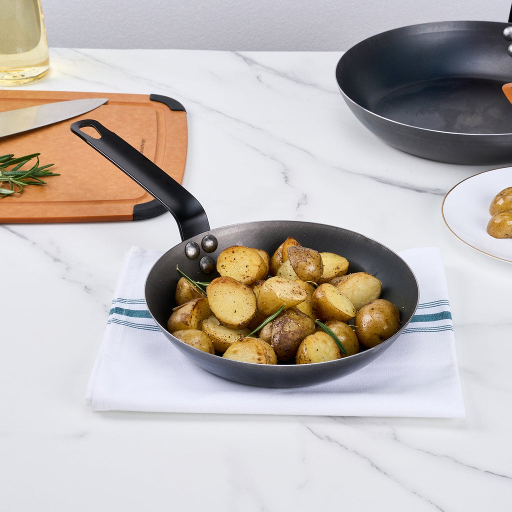 Met Lux Black Carbon Steel 9" Fry Pan - 6 count box