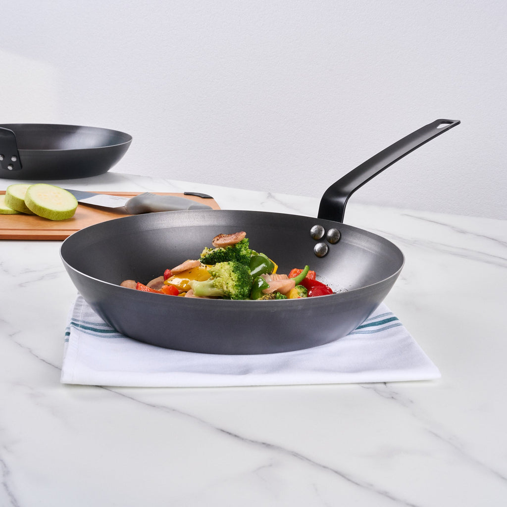 Met Lux Black Carbon Steel 12" Fry Pan - 1 count box