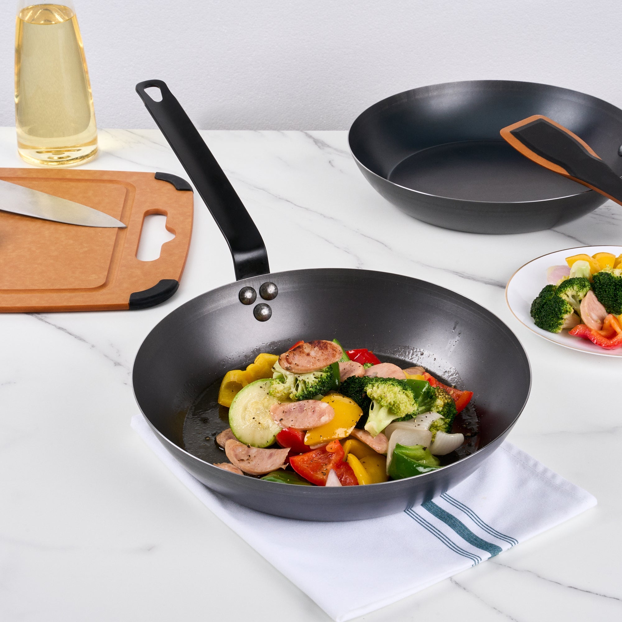 Met Lux Black Carbon Steel 12" Fry Pan - 1 count box