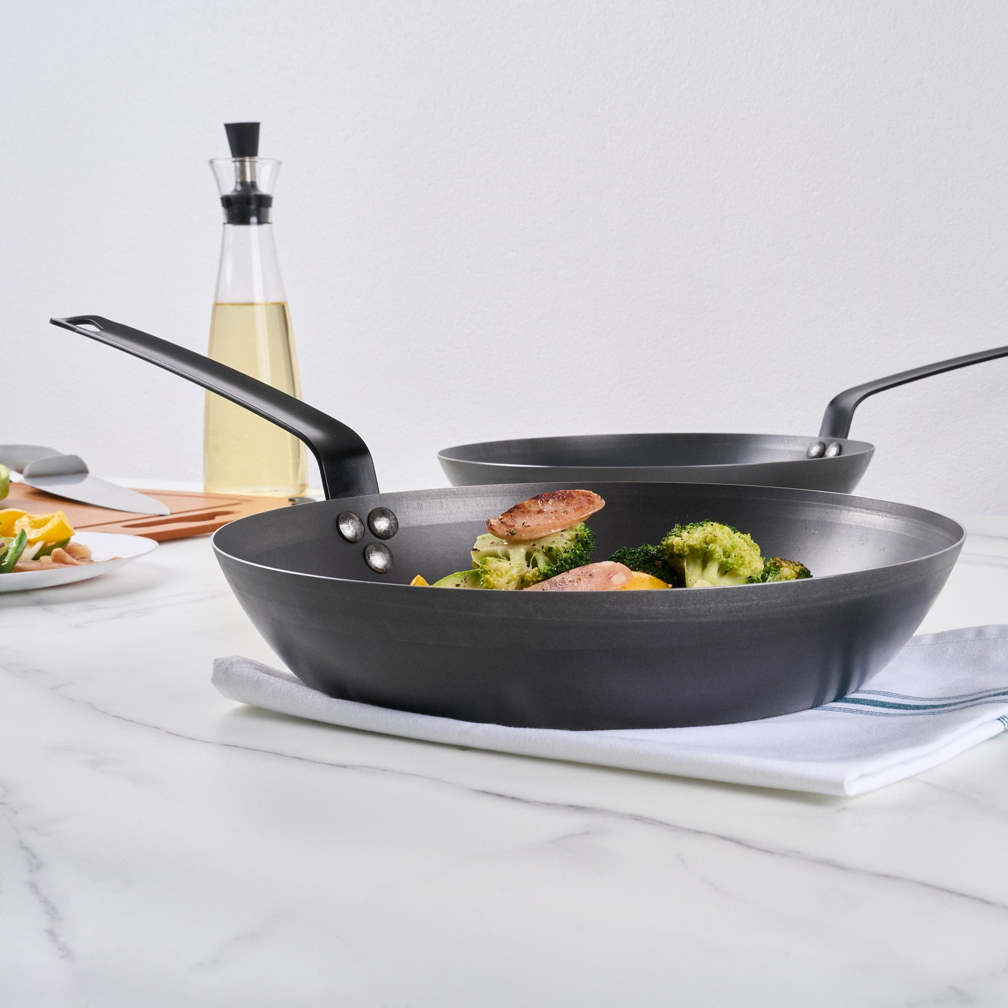 Met Lux Black Carbon Steel 12" Fry Pan - 1 count box